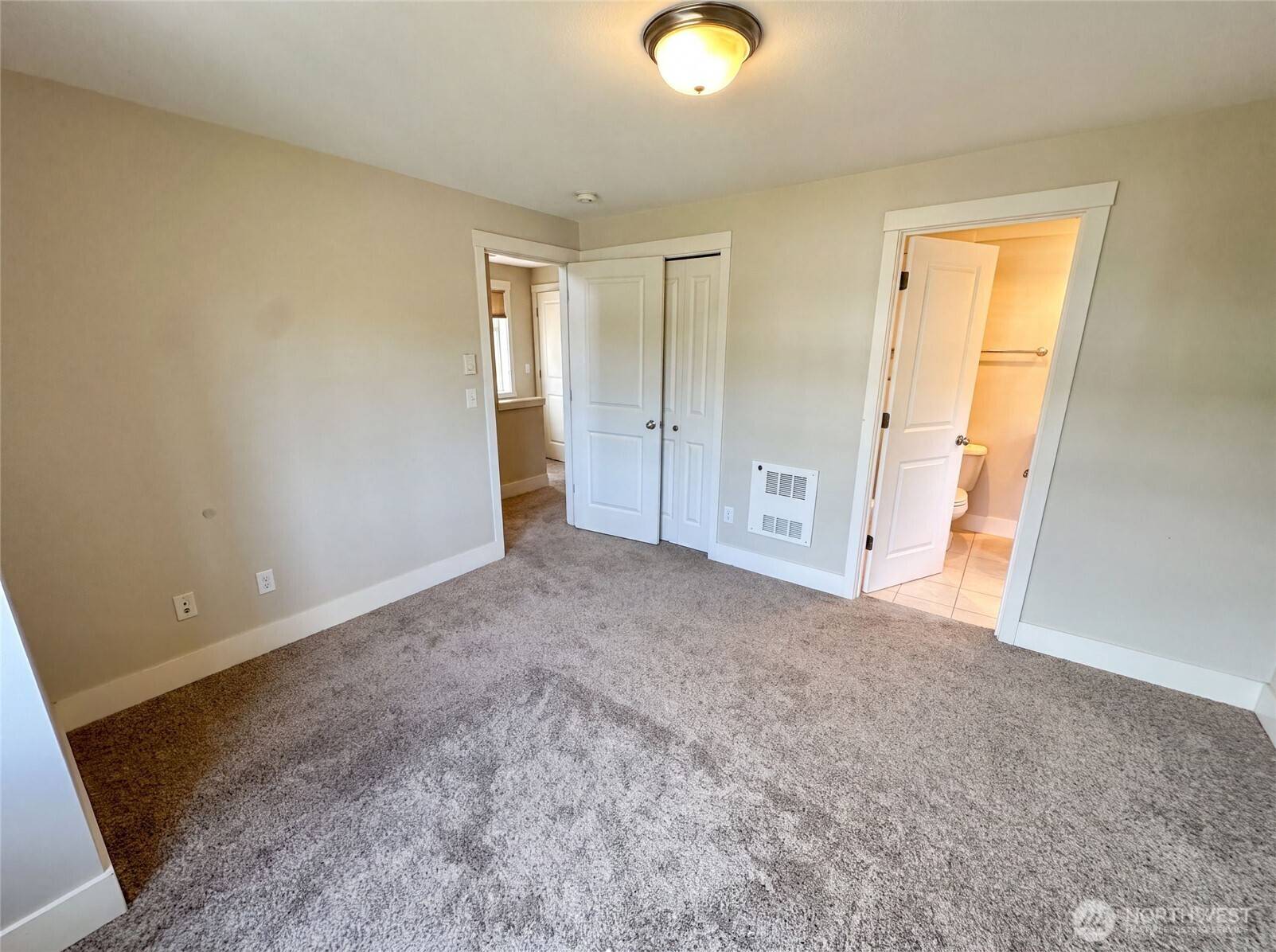 1553 58th ST, Seattle, WA 98107