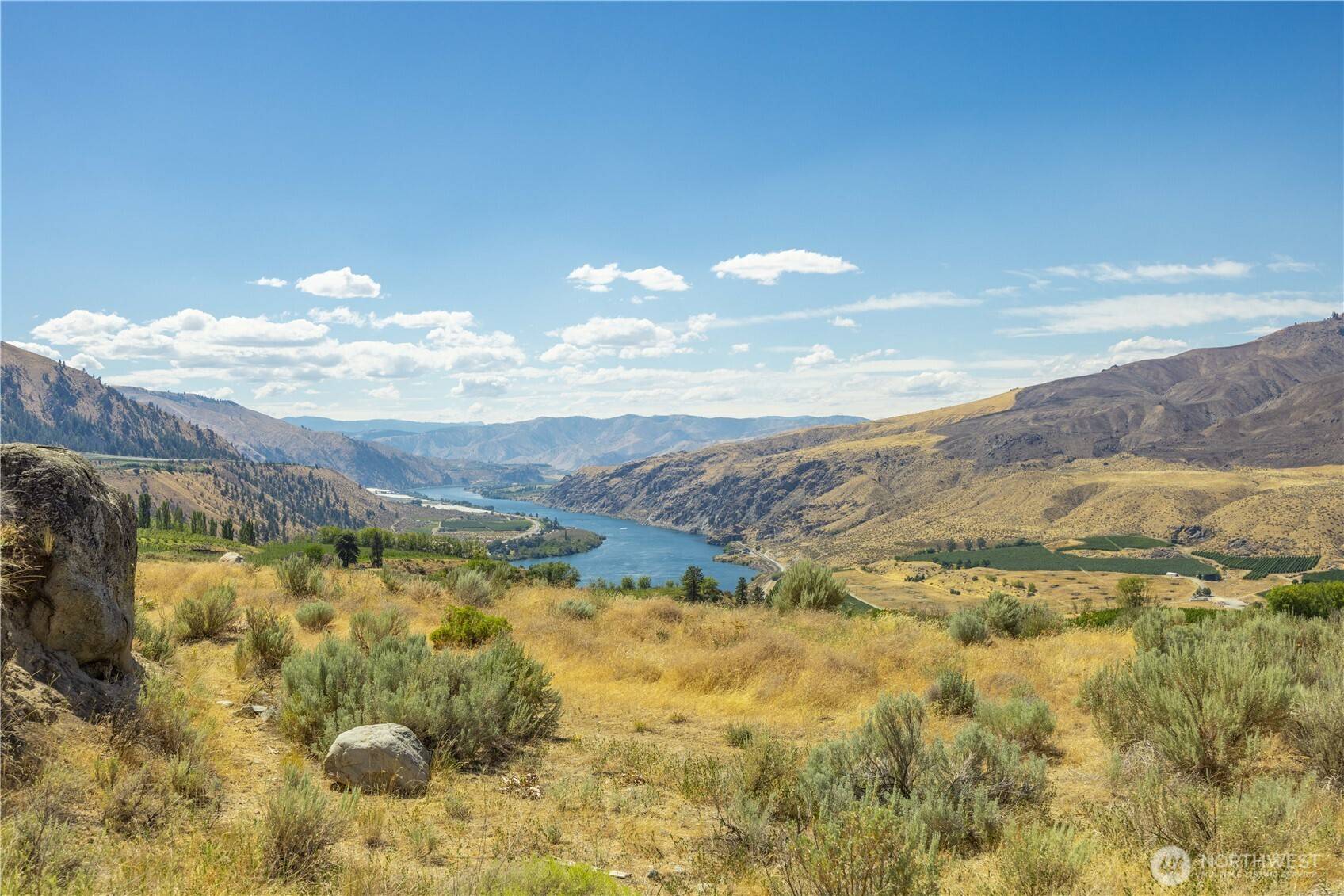 0 NHN Chelan Hills RD, Orondo, WA 98843
