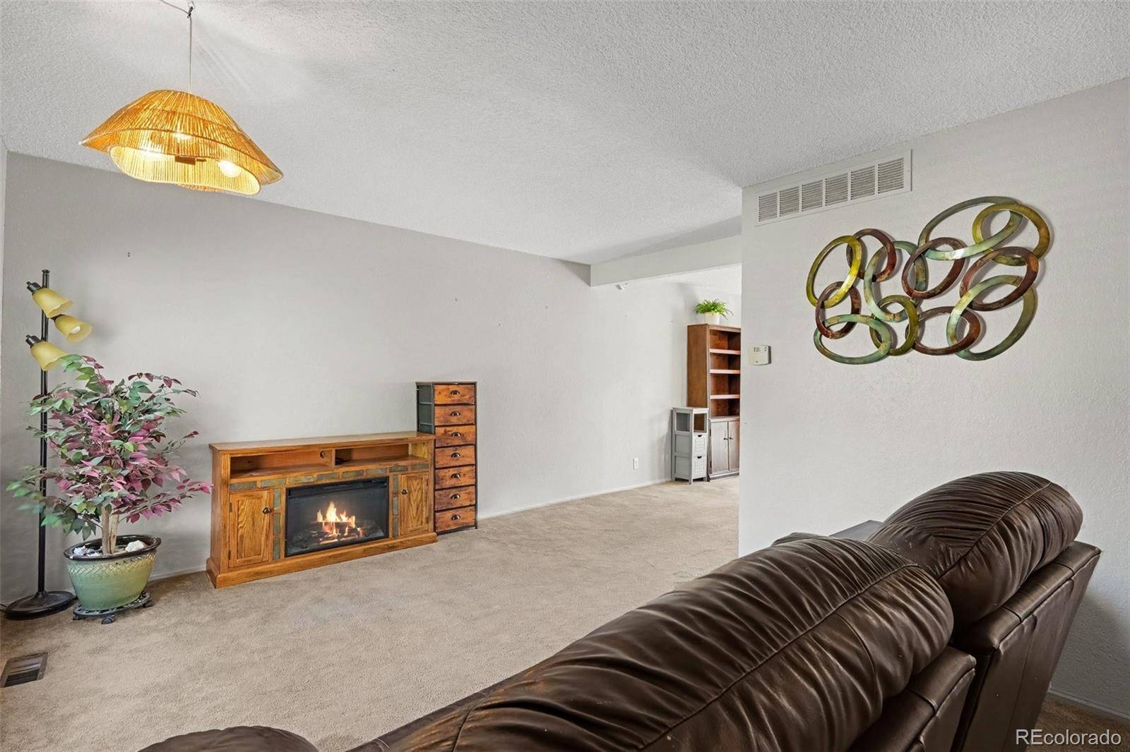 16036 E Ithaca PL #B, Aurora, CO 80013