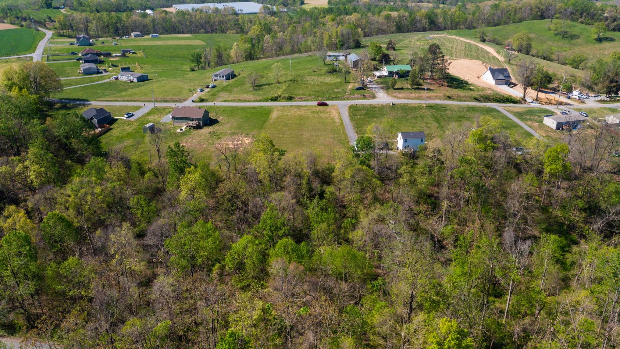 2862 Wixtown Rd, Westmoreland, TN 37186