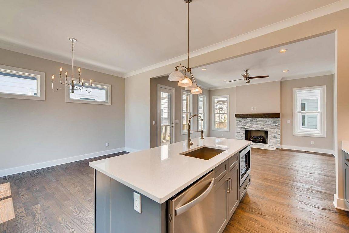1217 14th Ave #S #A, Nashville, TN 37212