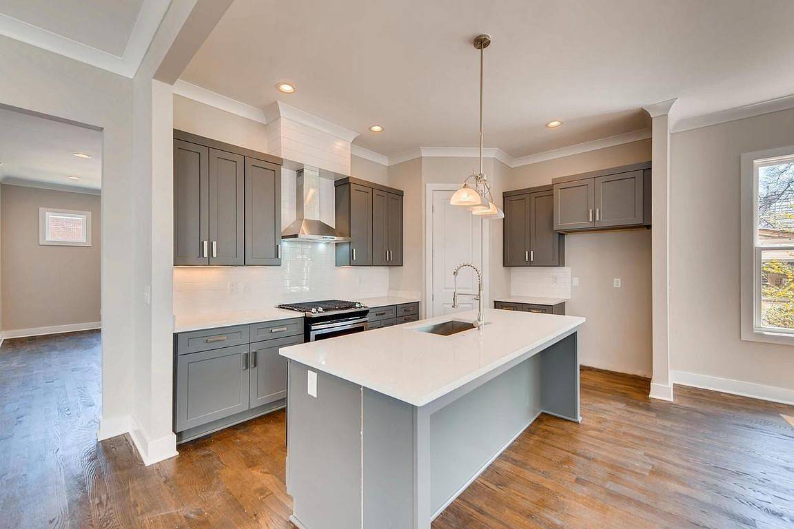 1217 14th Ave #S #A, Nashville, TN 37212
