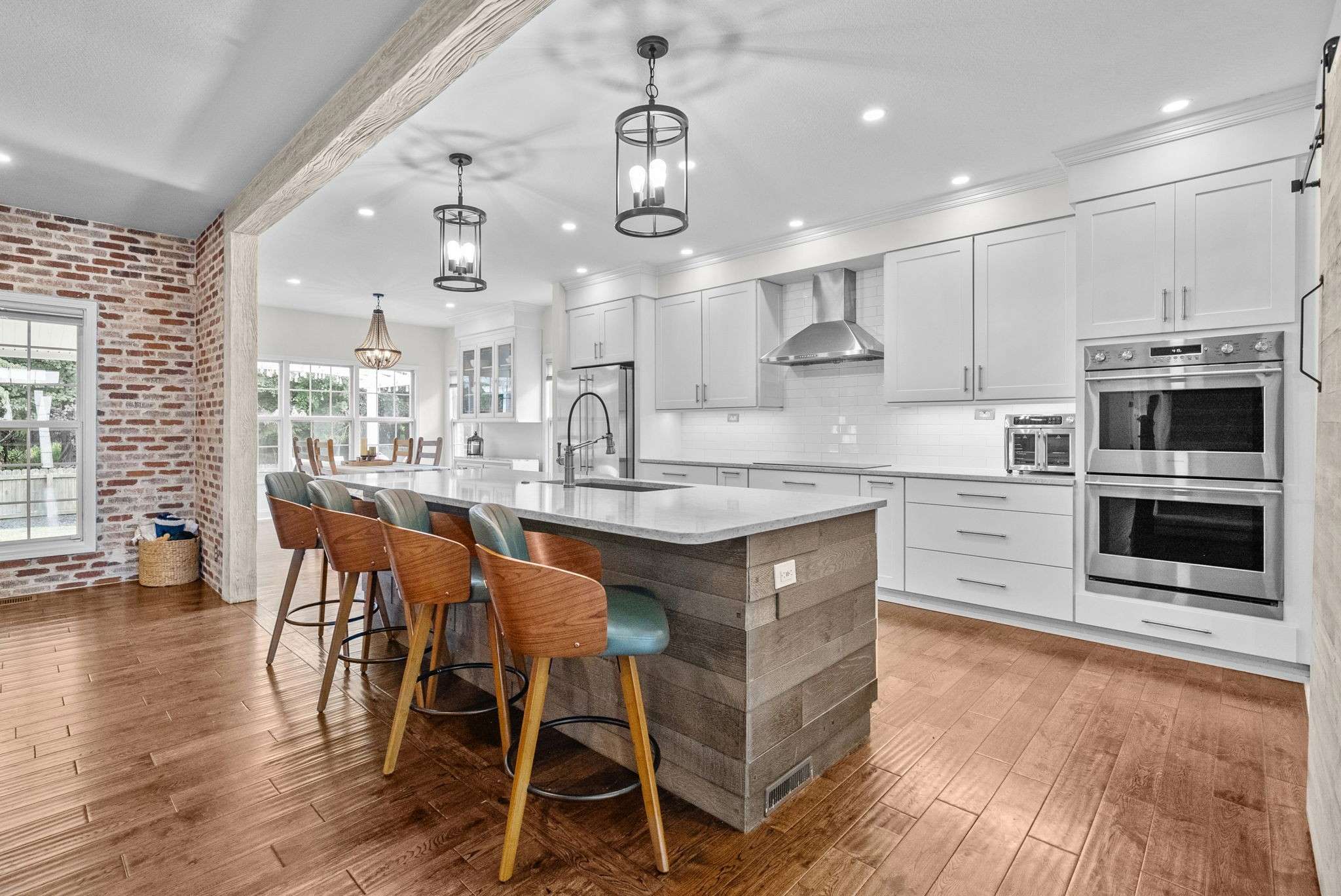 907 Terraceside Cir, Clarksville, TN 37040