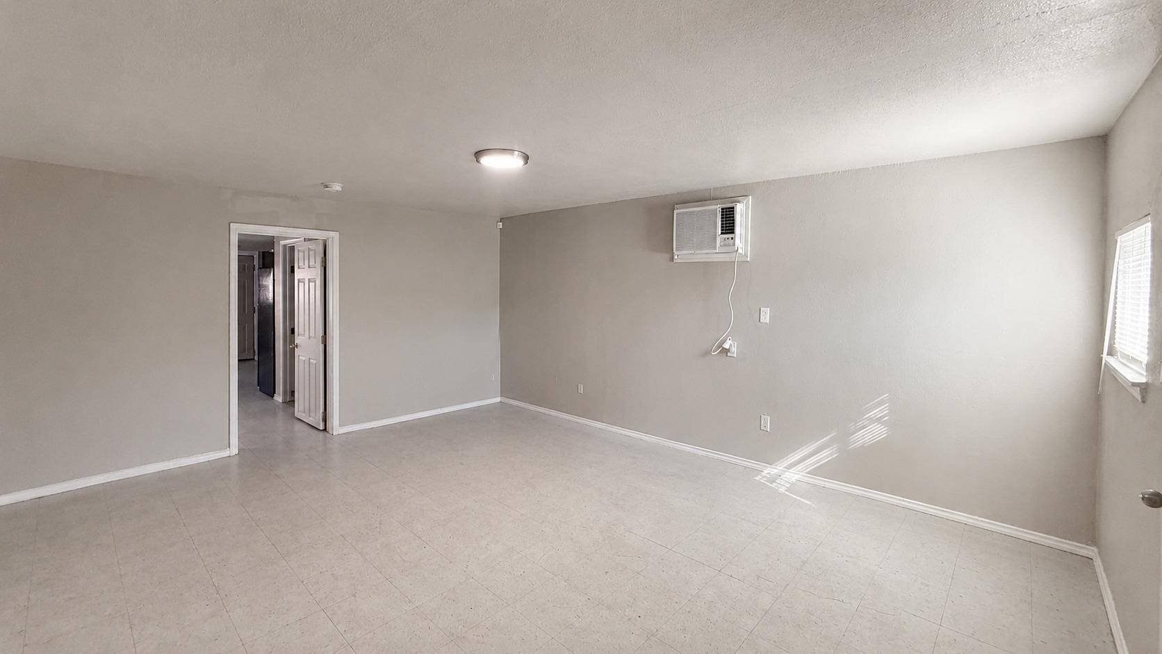 802 Alametos #B, San Antonio, TX 78212
