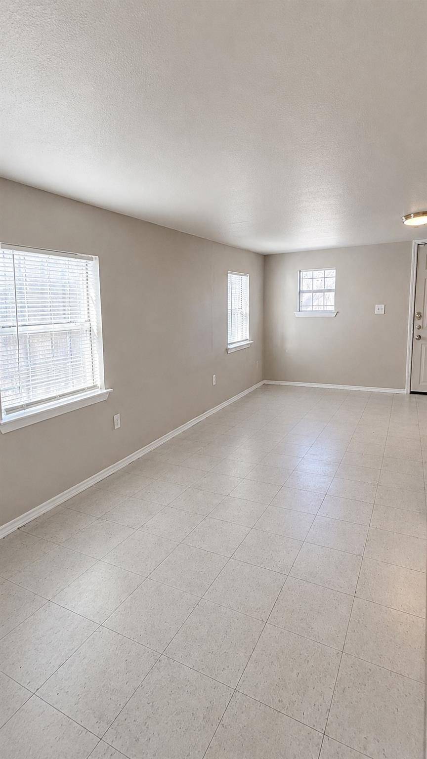 802 Alametos #B, San Antonio, TX 78212