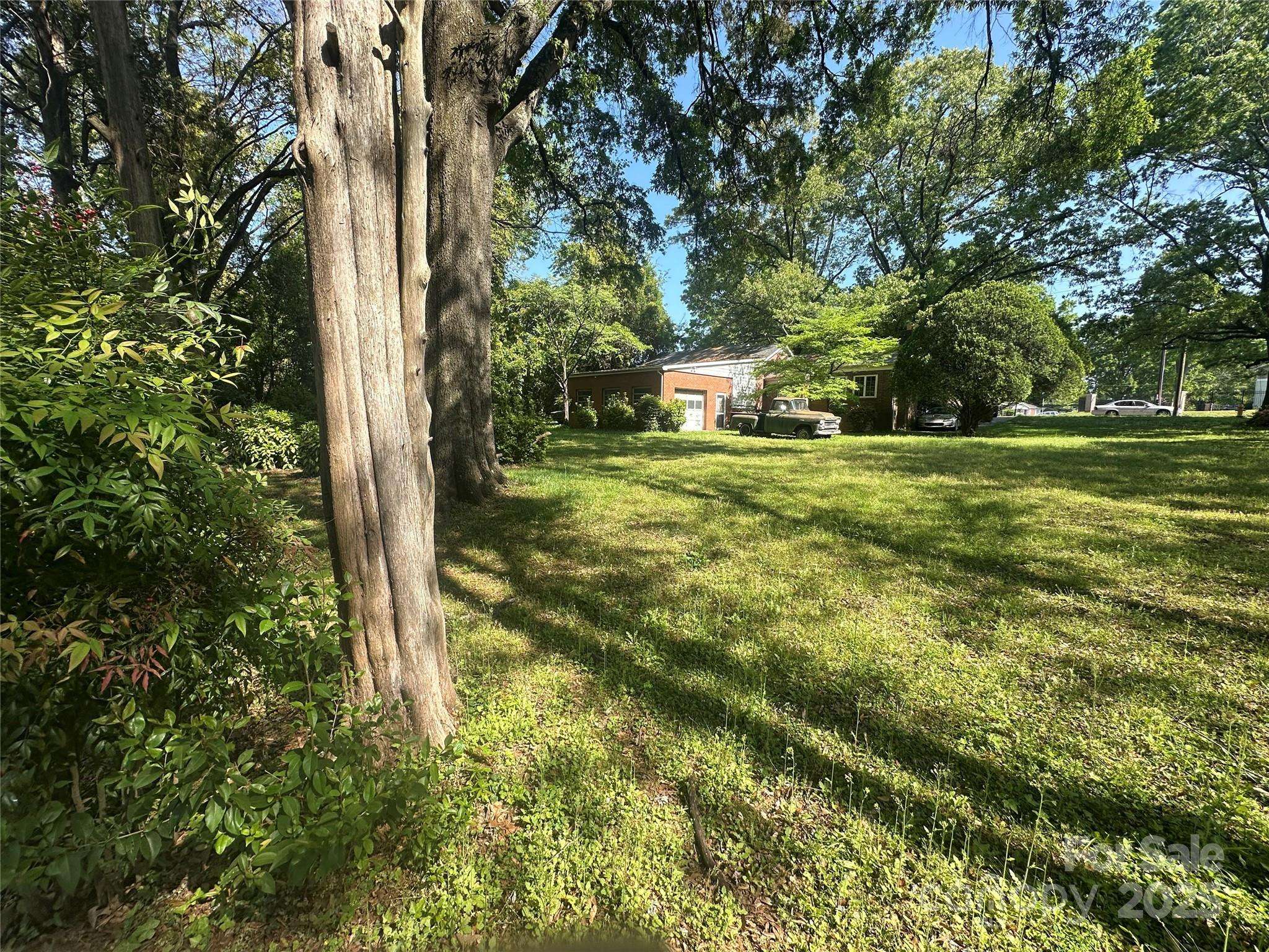 4301 The PLZ, Charlotte, NC 28205