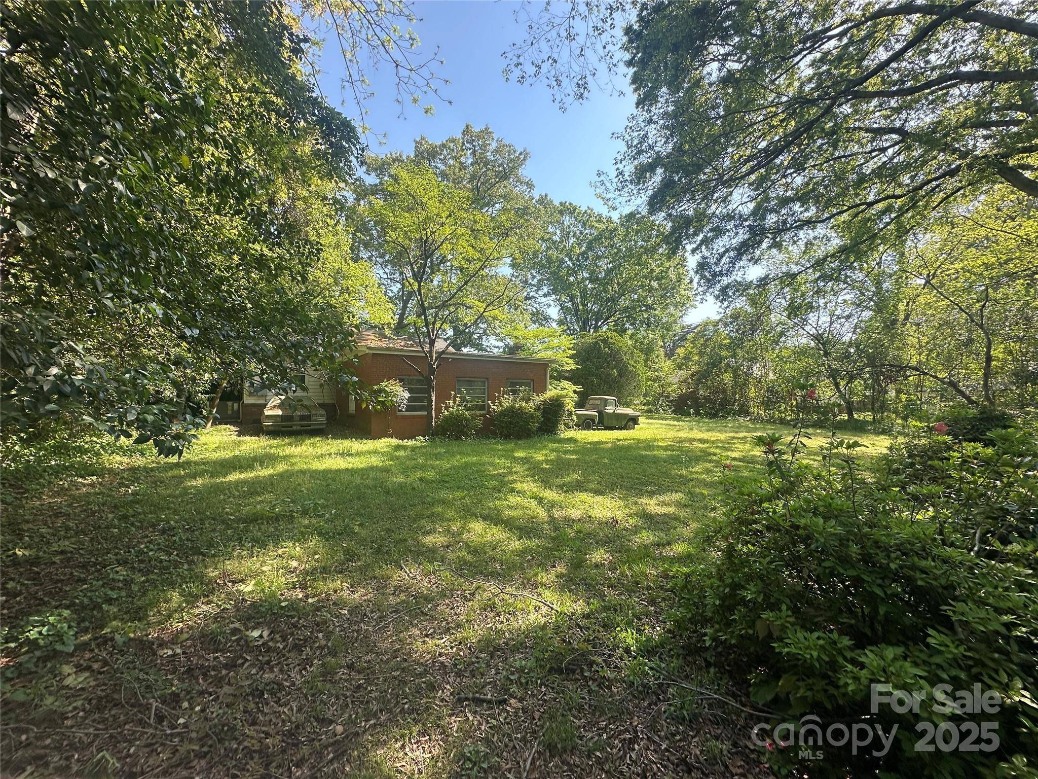 4301 The PLZ, Charlotte, NC 28205