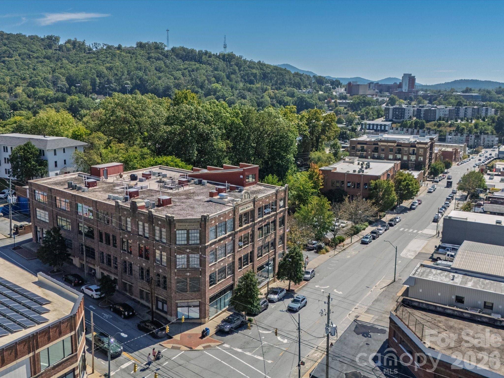 100 Coxe AVE #306, Asheville, NC 28801