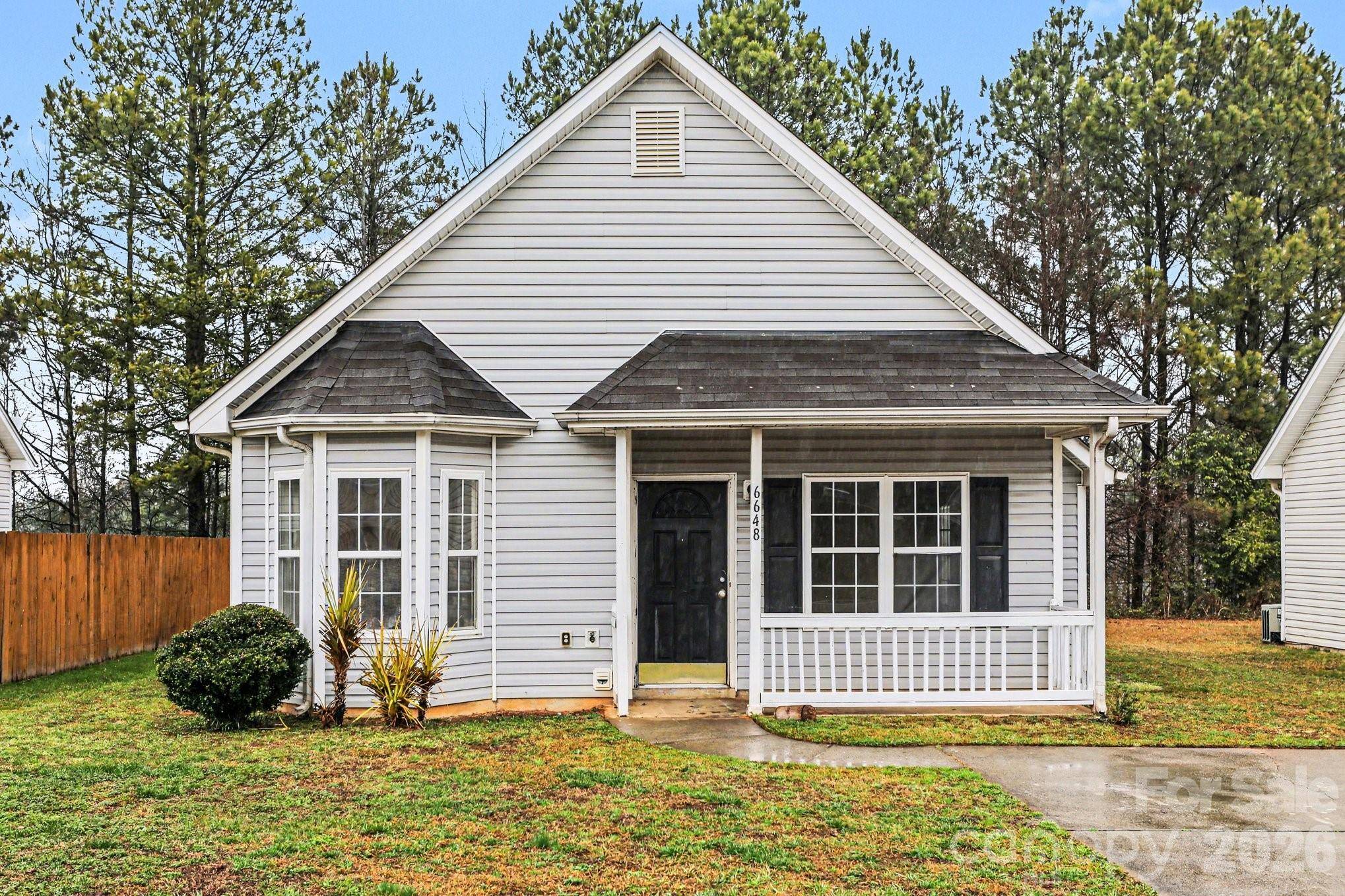 6648 Hampton Way DR, Charlotte, NC 28213