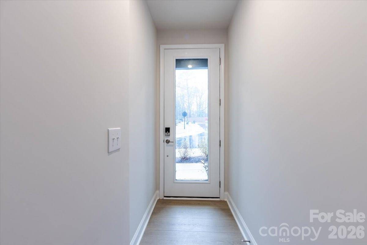 8030 Cedarsmith CT, Charlotte, NC 28217