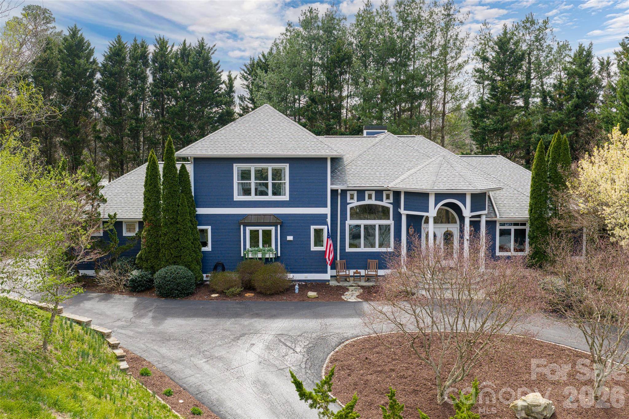 6 Oxford CT, Asheville, NC 28804