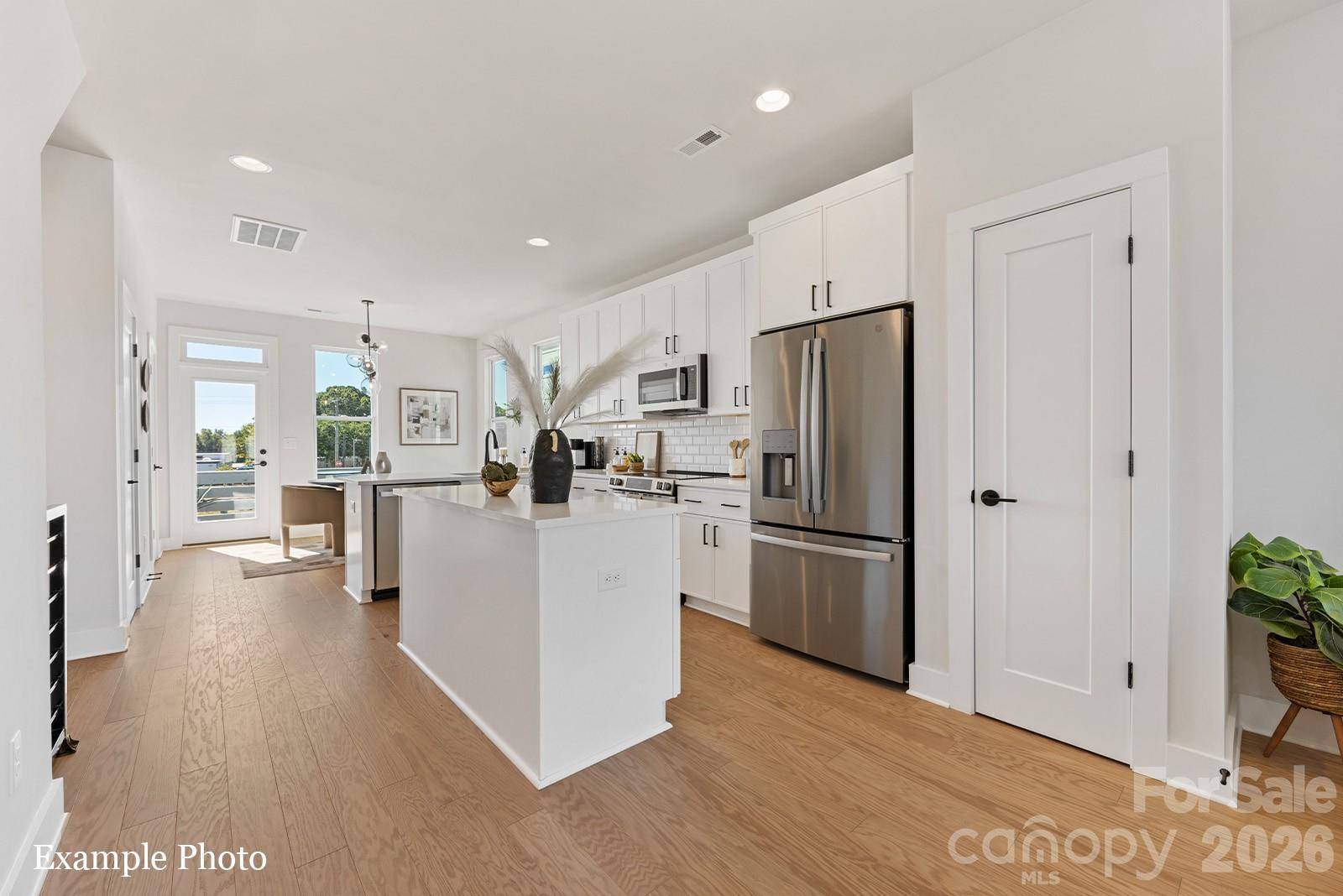 142 Red Azalea LN #25, Charlotte, NC 28217