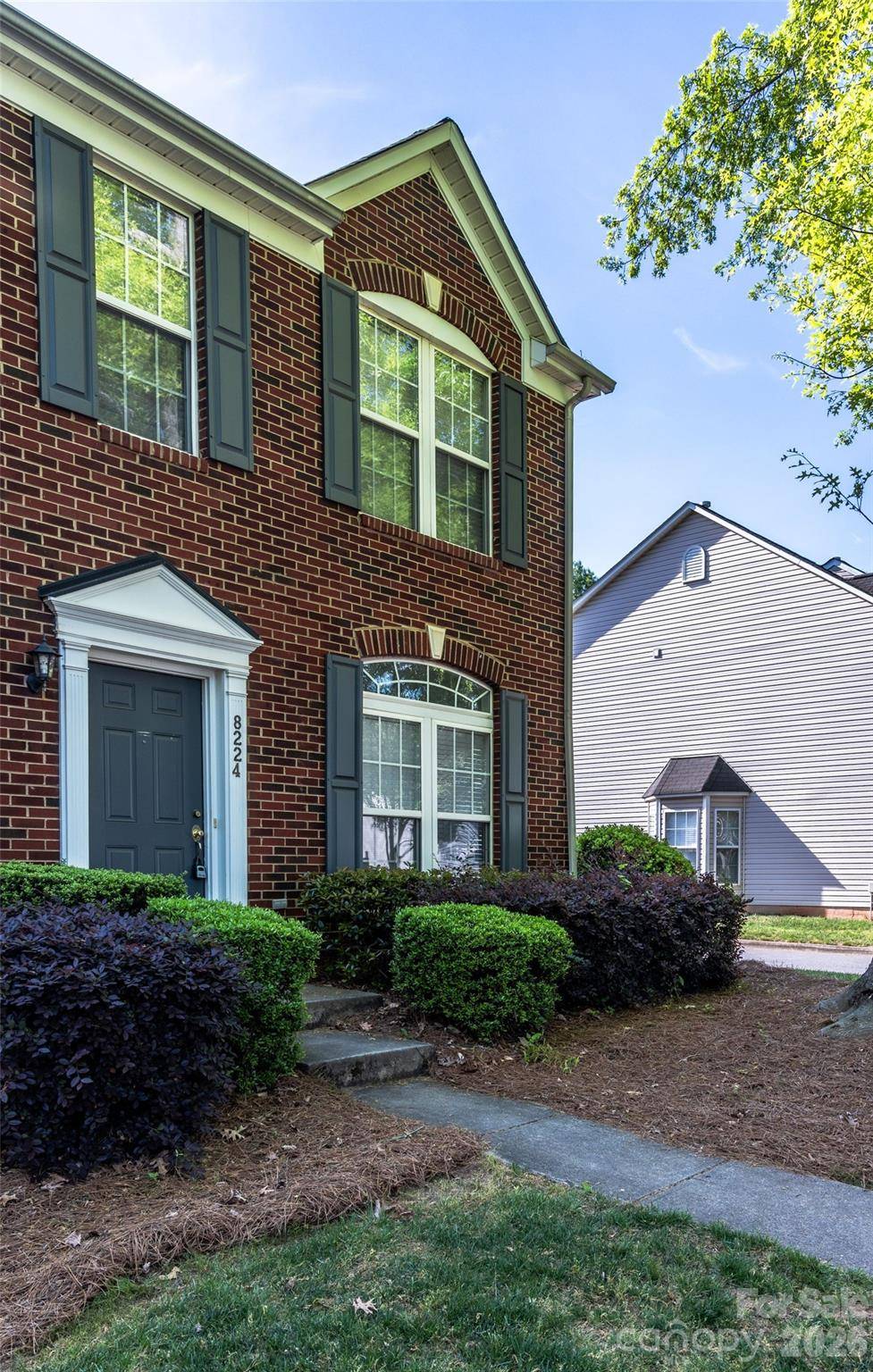 8224 Shinkansen DR, Charlotte, NC 28213