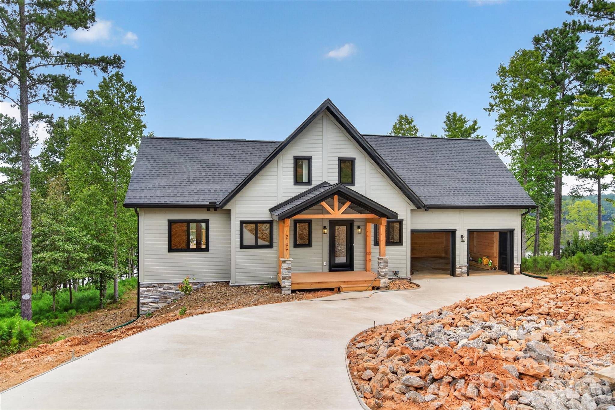 2199 Castle Peak MTN, Connelly Springs, NC 28612