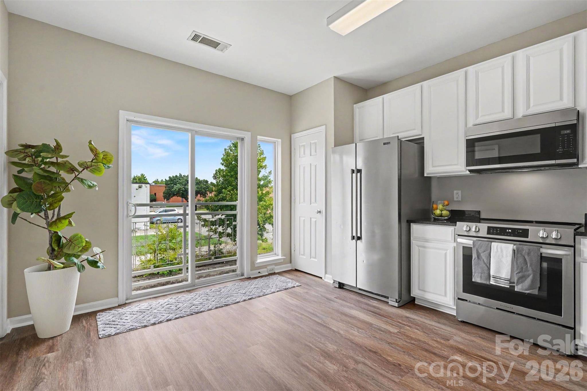3955 Picasso CT #15, Charlotte, NC 28205