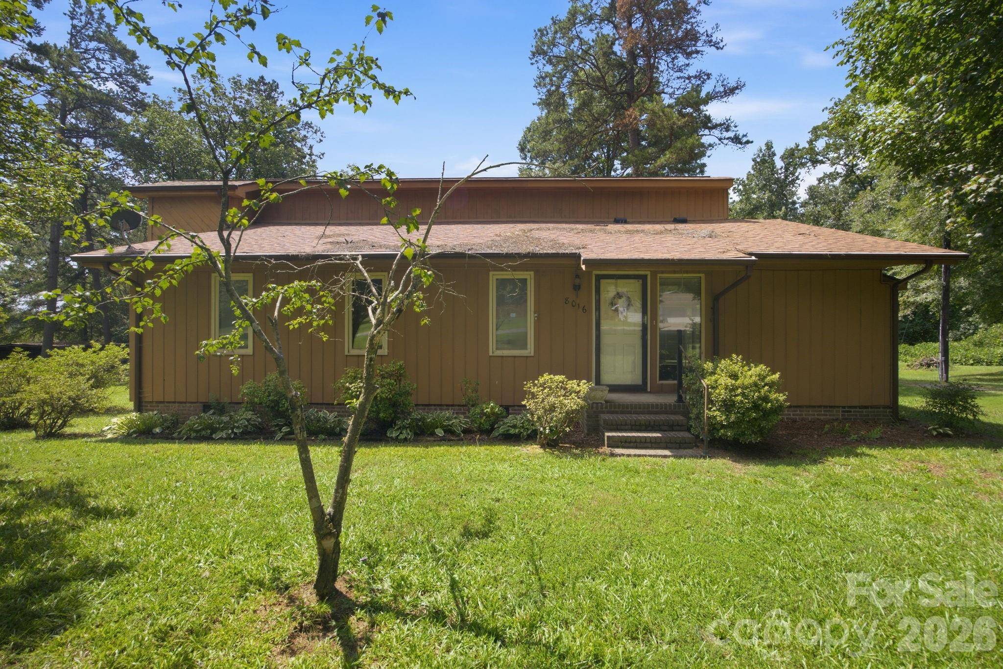 8016 Hedrick CIR, Huntersville, NC 28078