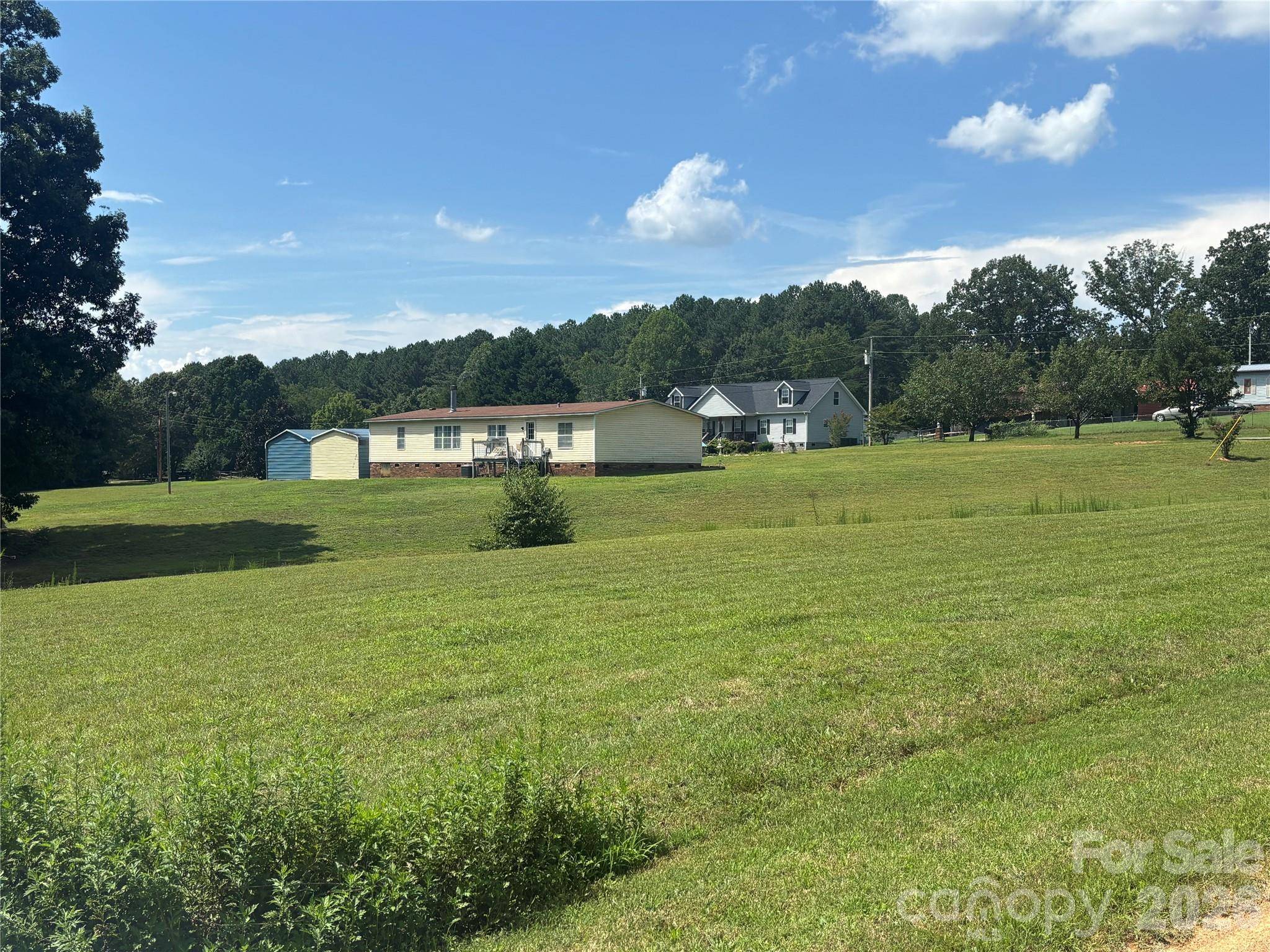 3557 Gladden DR, Lincolnton, NC 28092