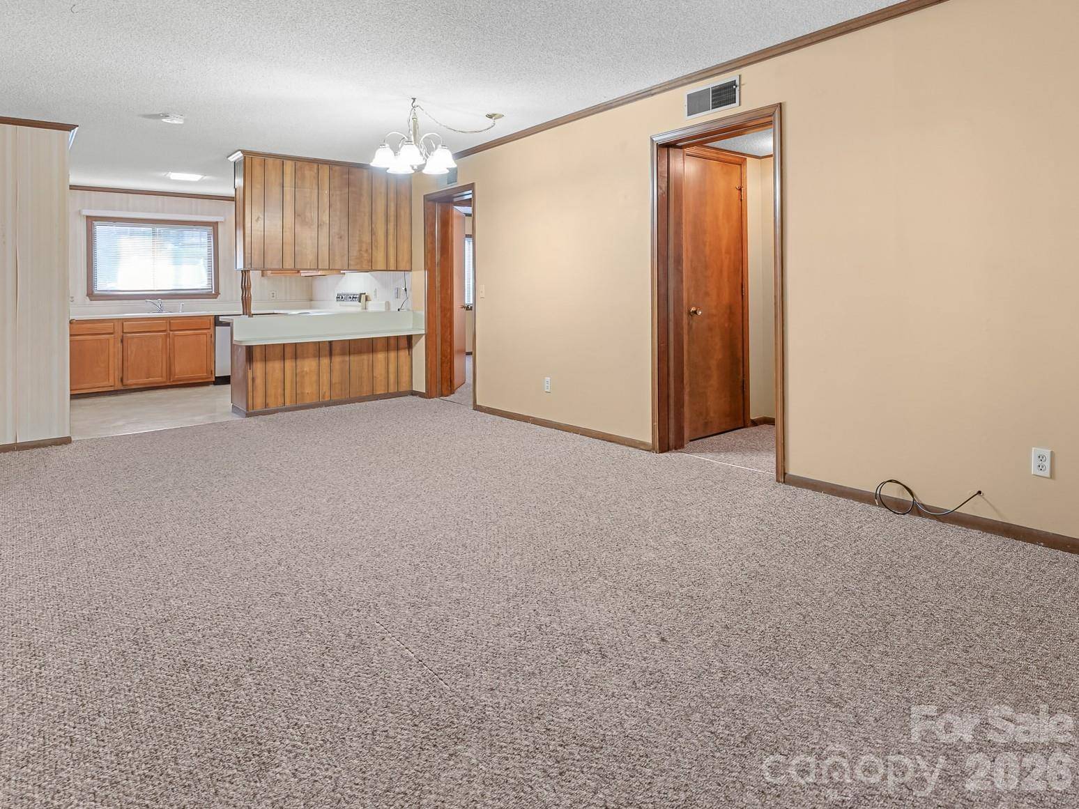33 Lake DR #G-1, Laurel Park, NC 28739