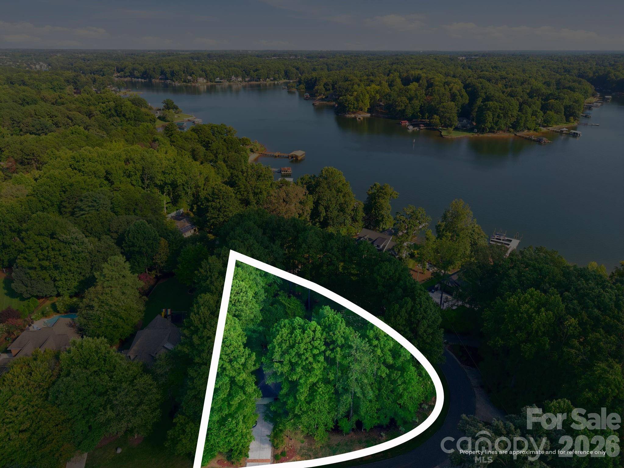 316 Riverwood RD, Mooresville, NC 28117