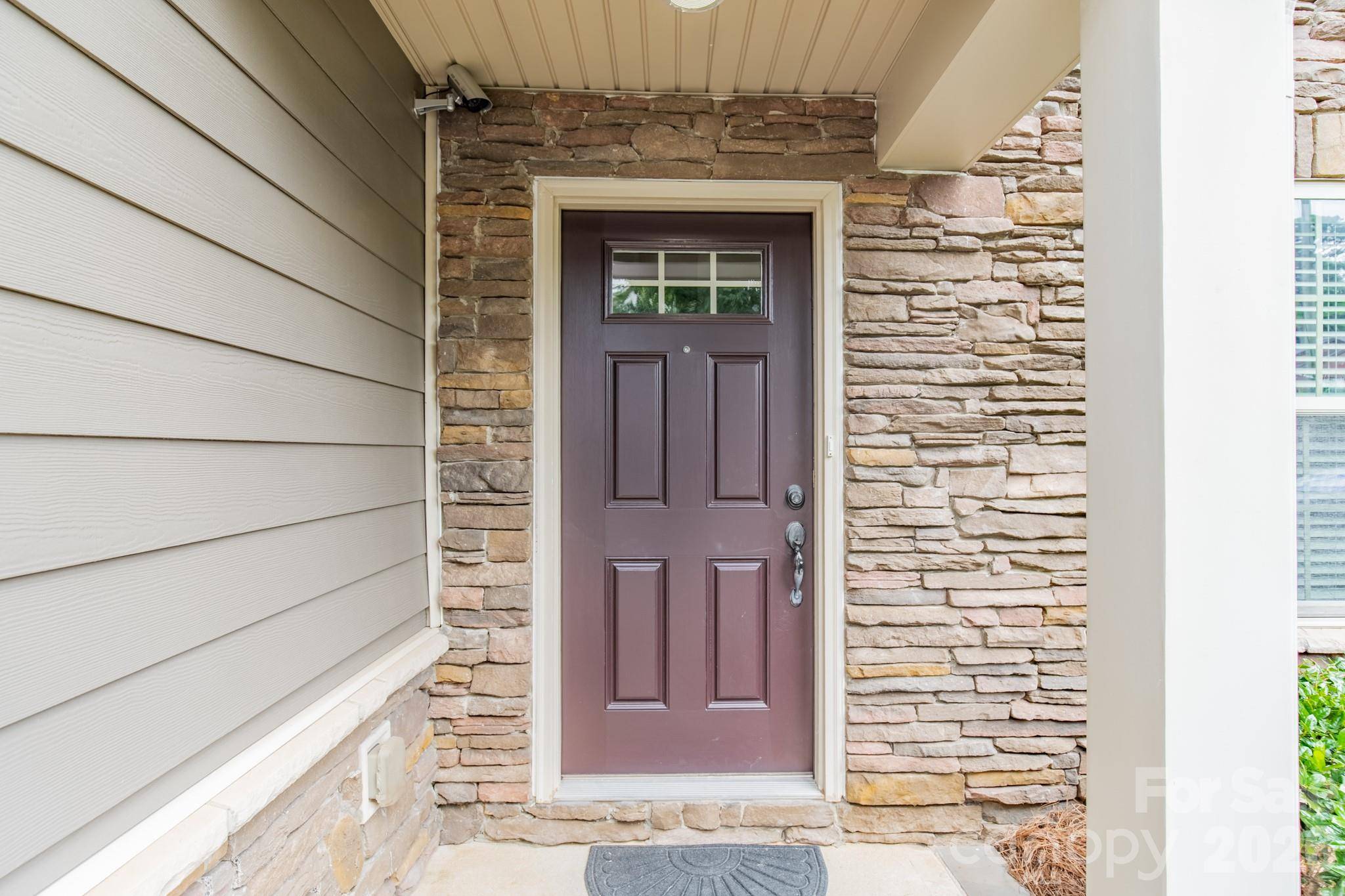 1829 Evergreen DR, Charlotte, NC 28208