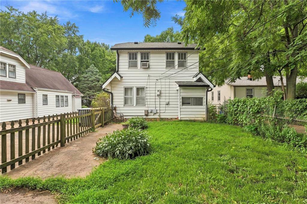 7535 McGee ST, Kansas City, MO 64114
