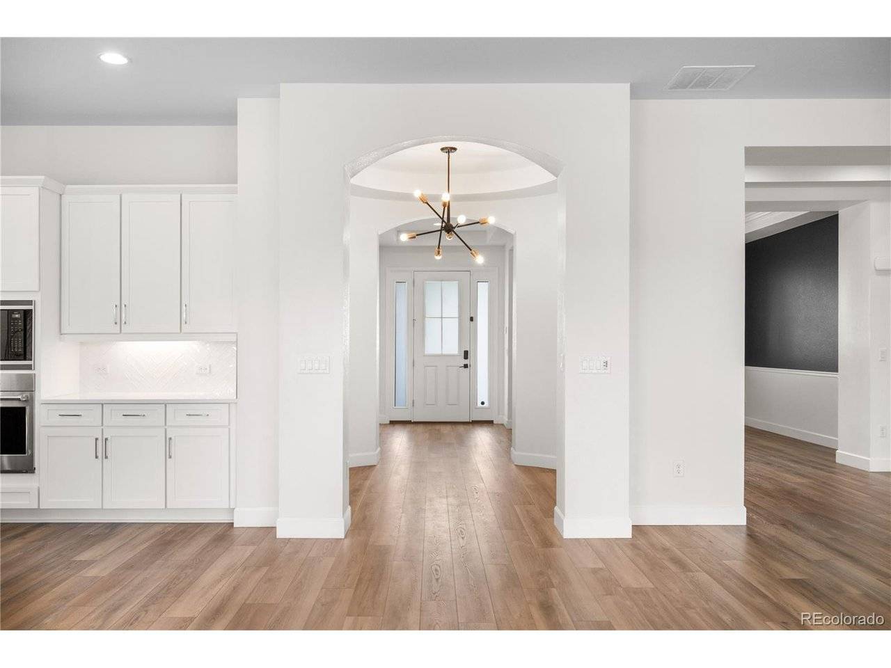 5598 Missoula, Castle Rock, CO 80108