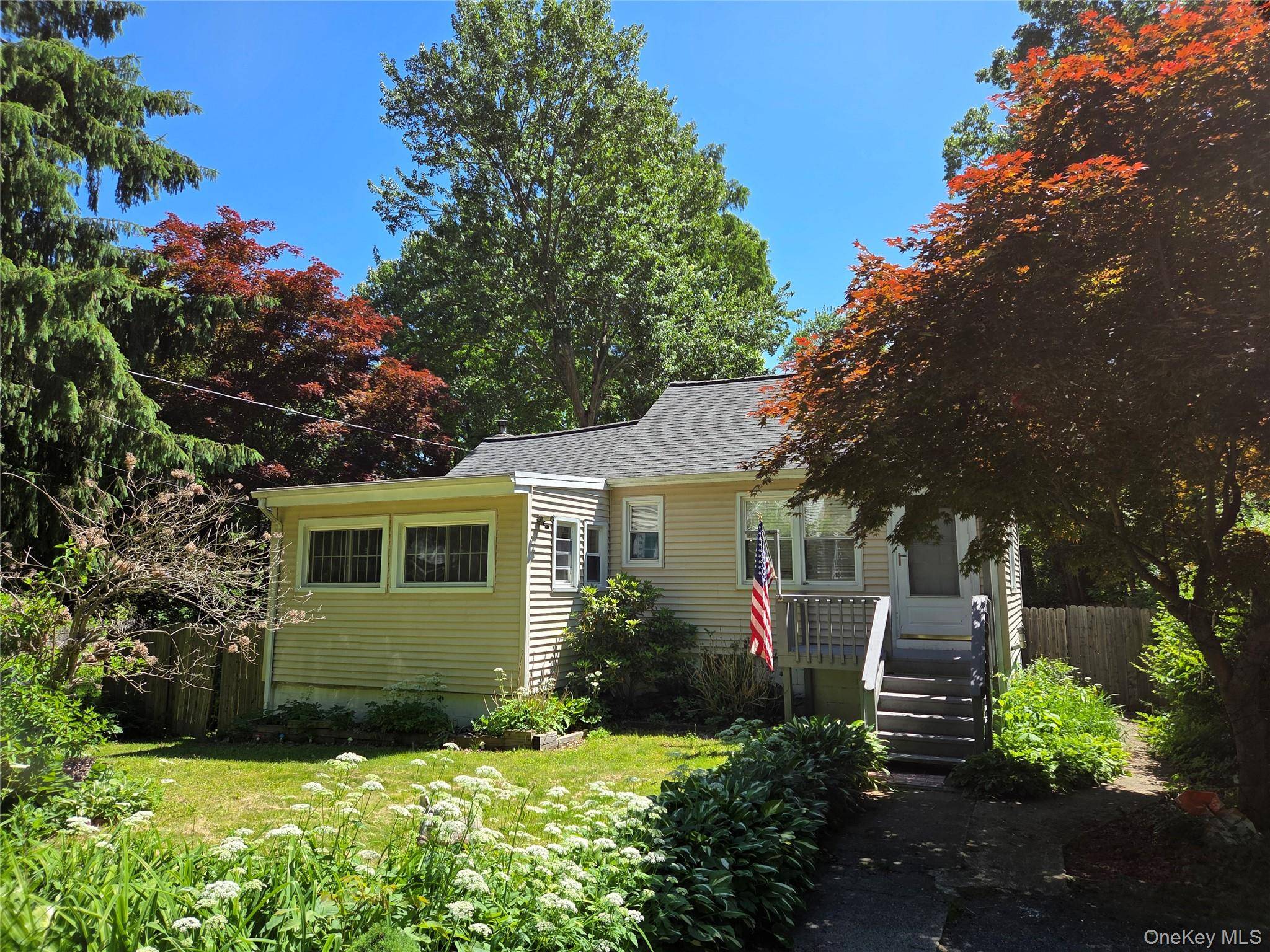 19 Ravina RD, Patterson, NY 12563