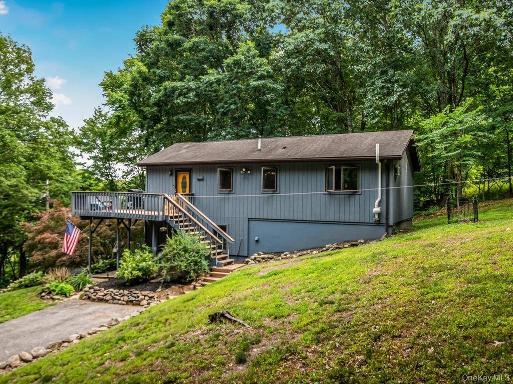 20 Ernst RD, Cortlandt Manor, NY 10567