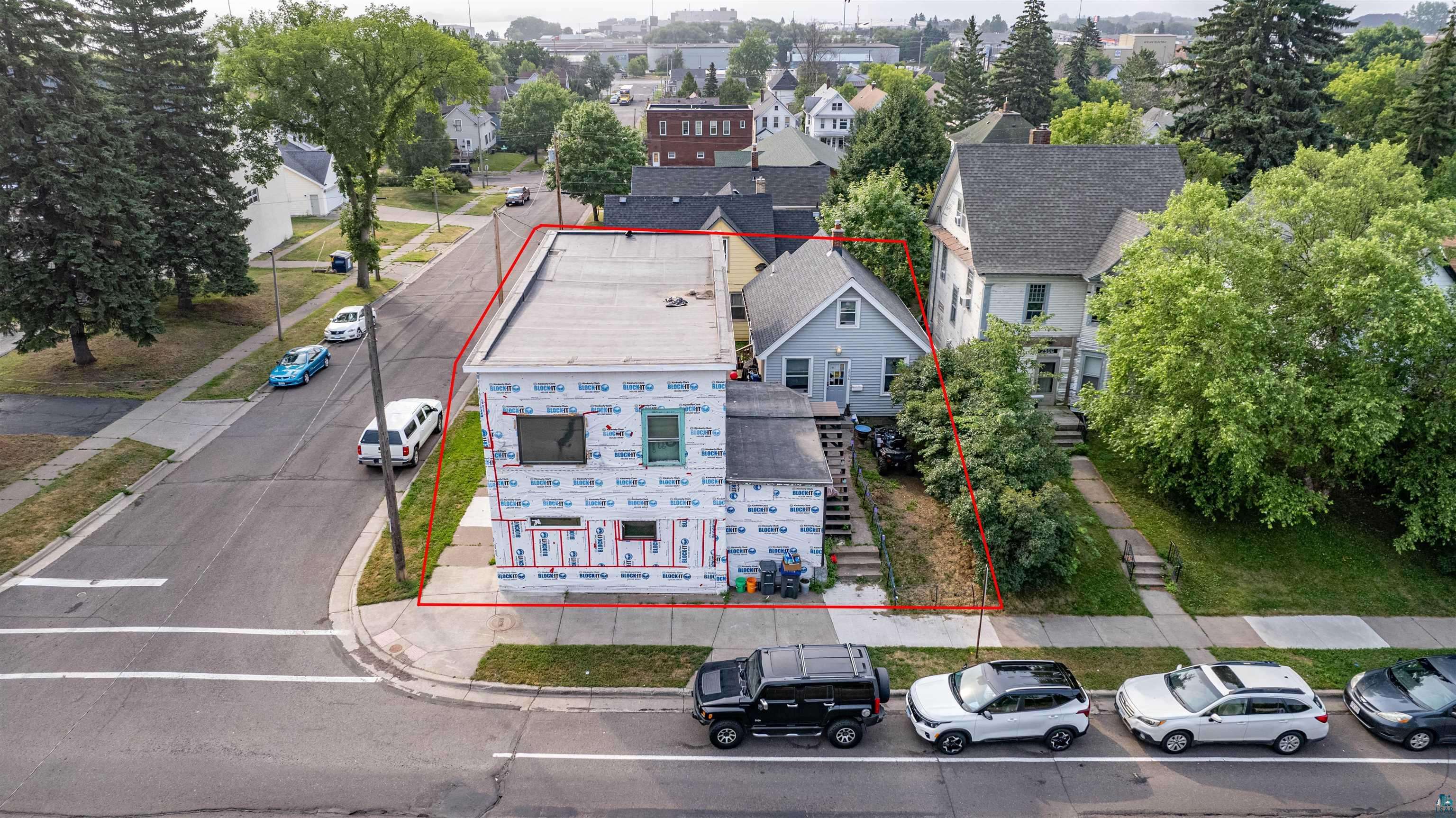 2502 W 3rd St, Duluth, MN 55806