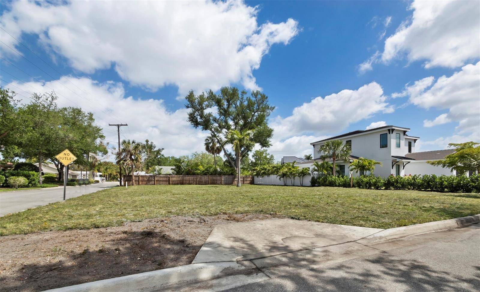 1703 ALTA VISTA ST, Sarasota, FL 34236