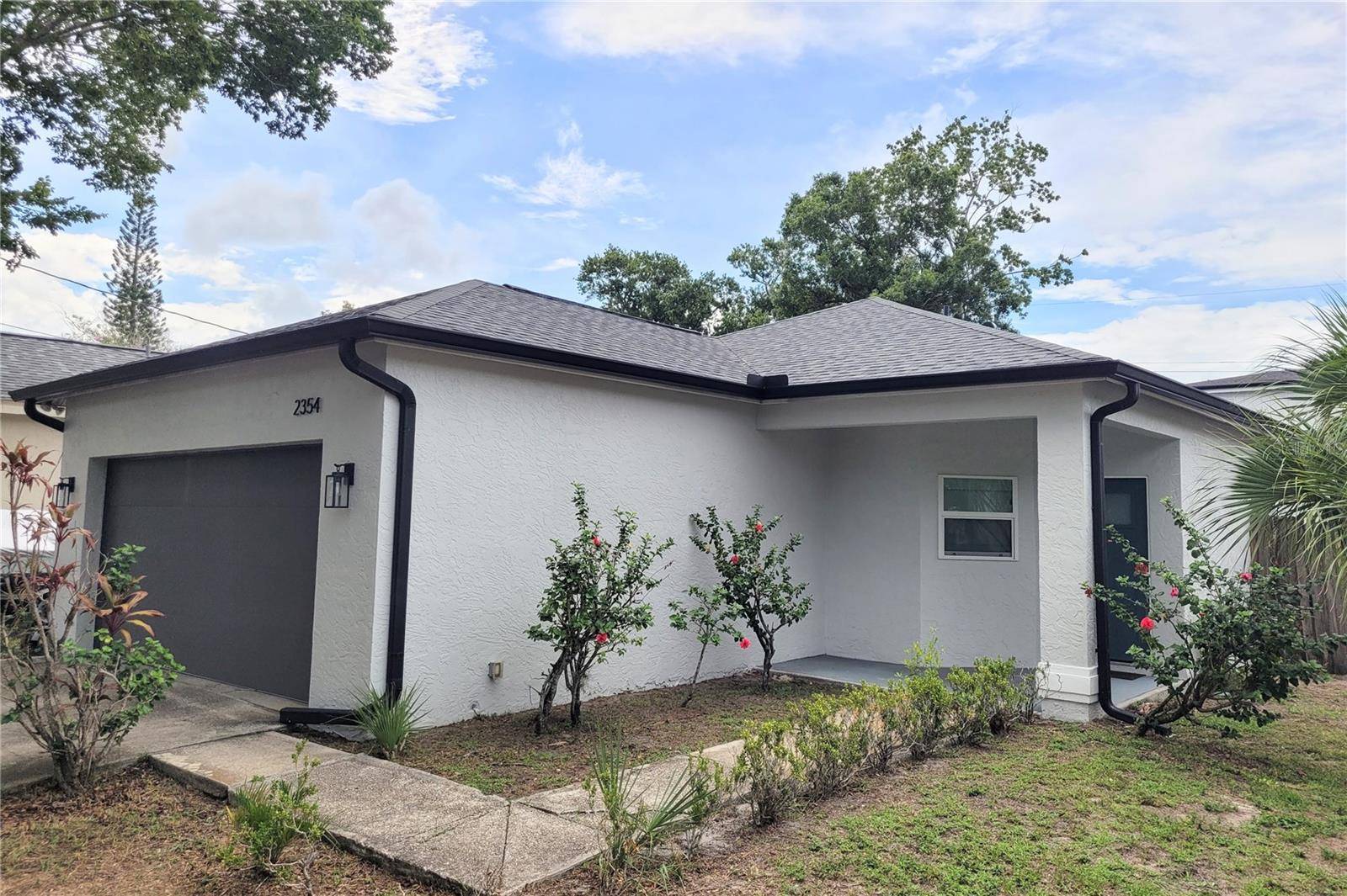 2354 TAMI SOLA ST, Sarasota, FL 34237