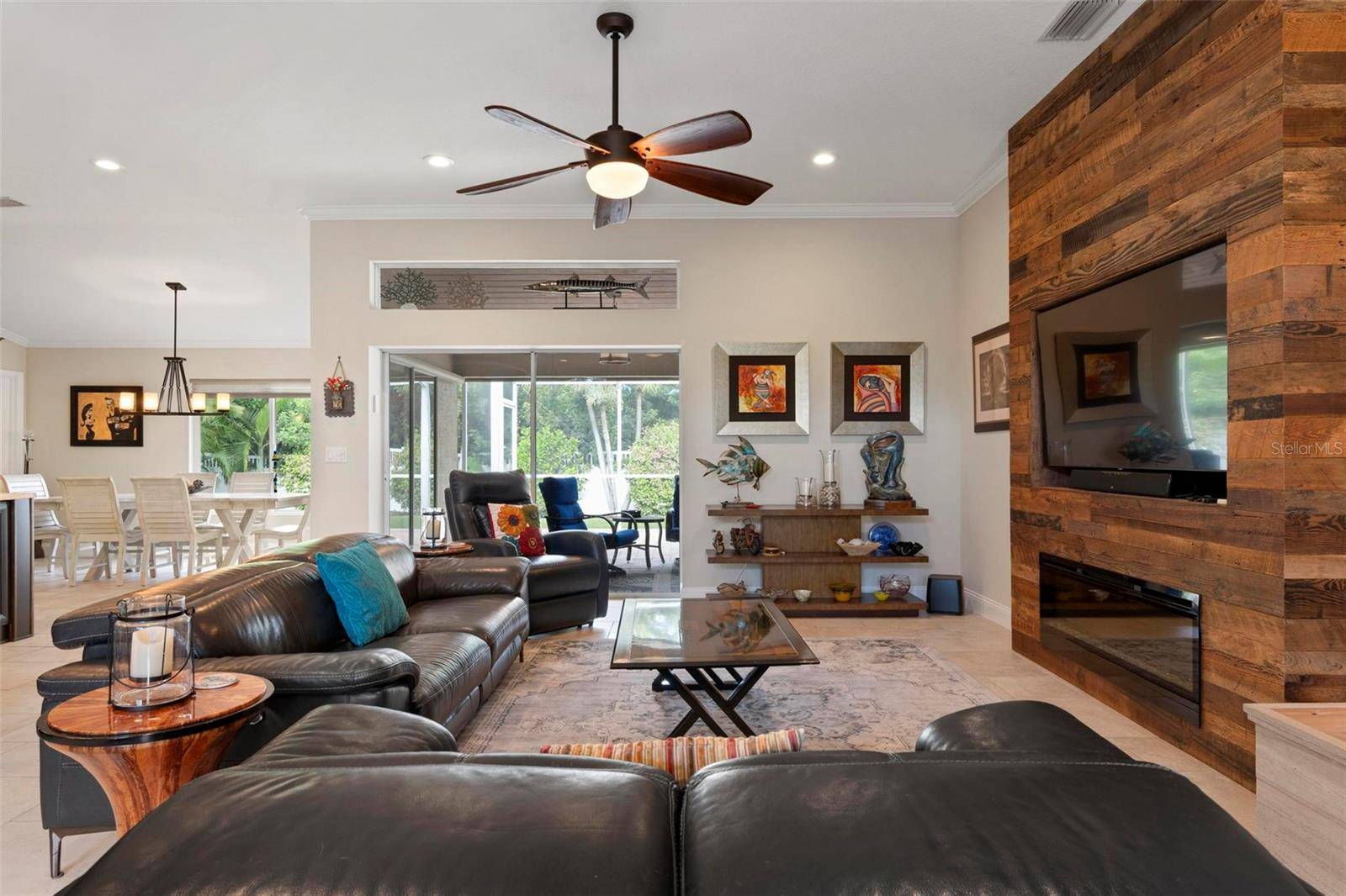 586 OAK BAY DR, Osprey, FL 34229