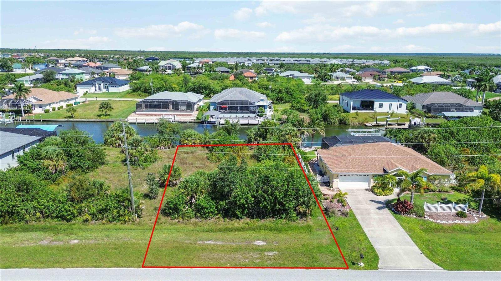 8633 CALUMET BLVD, Port Charlotte, FL 33981