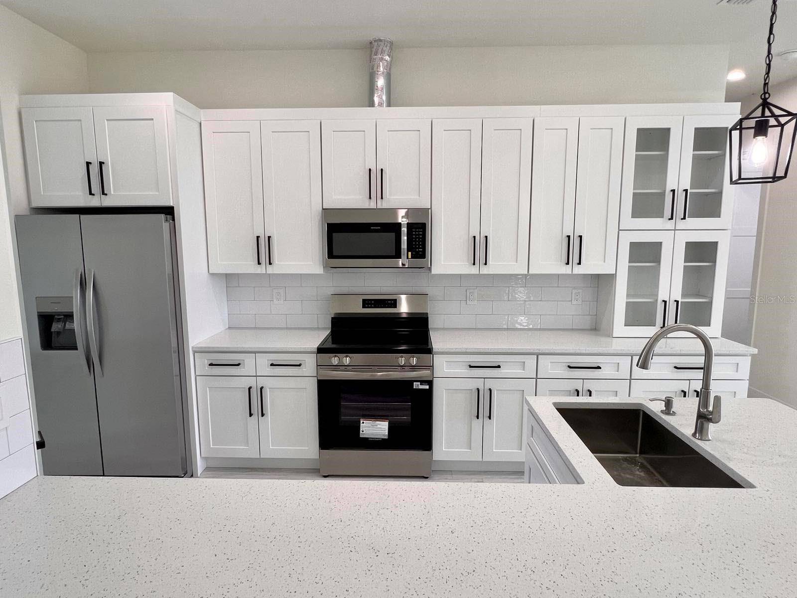 9245 BOCA GRANDE AVE, Englewood, FL 34224