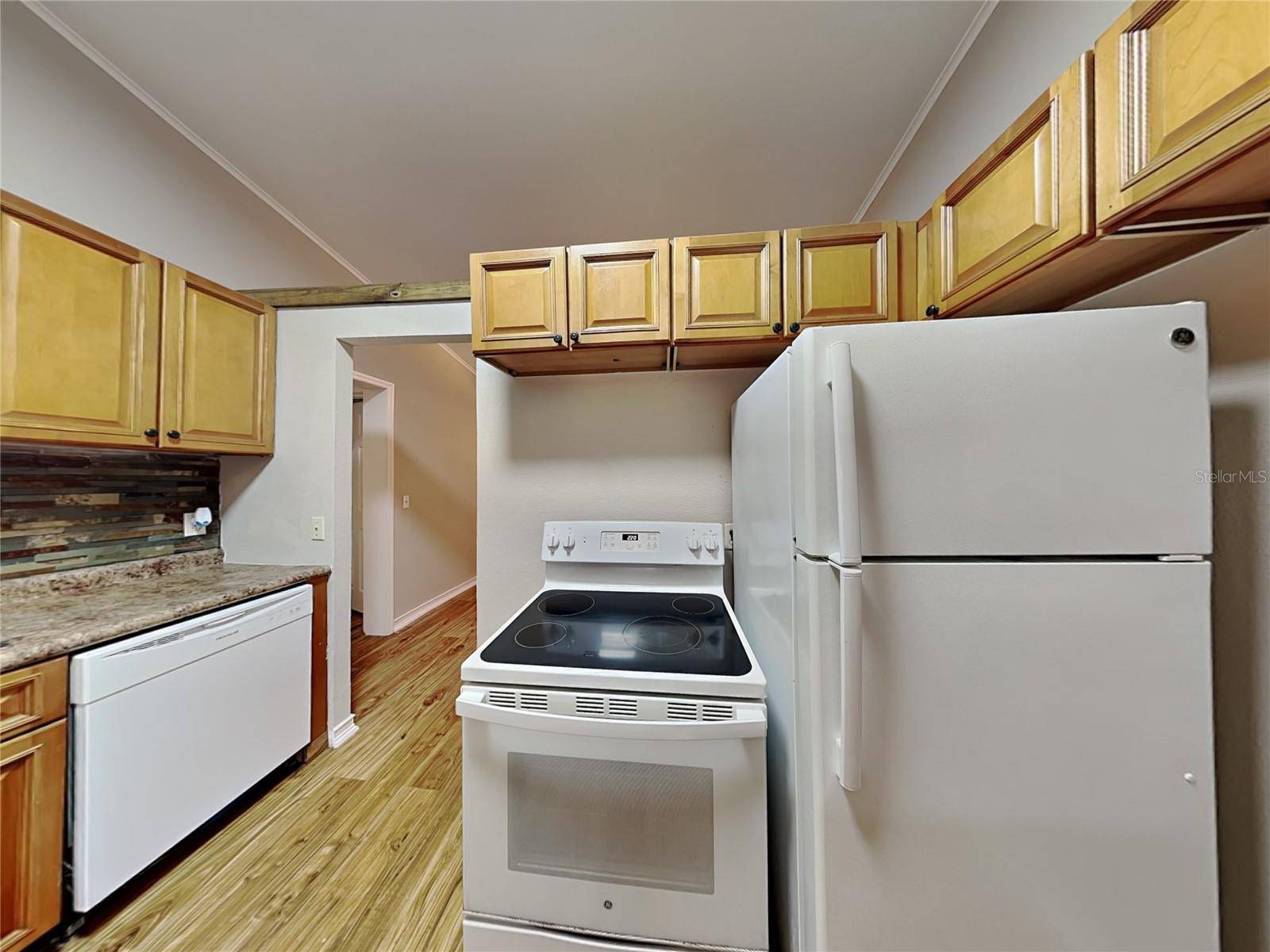 424 E WELCH RD, Apopka, FL 32712