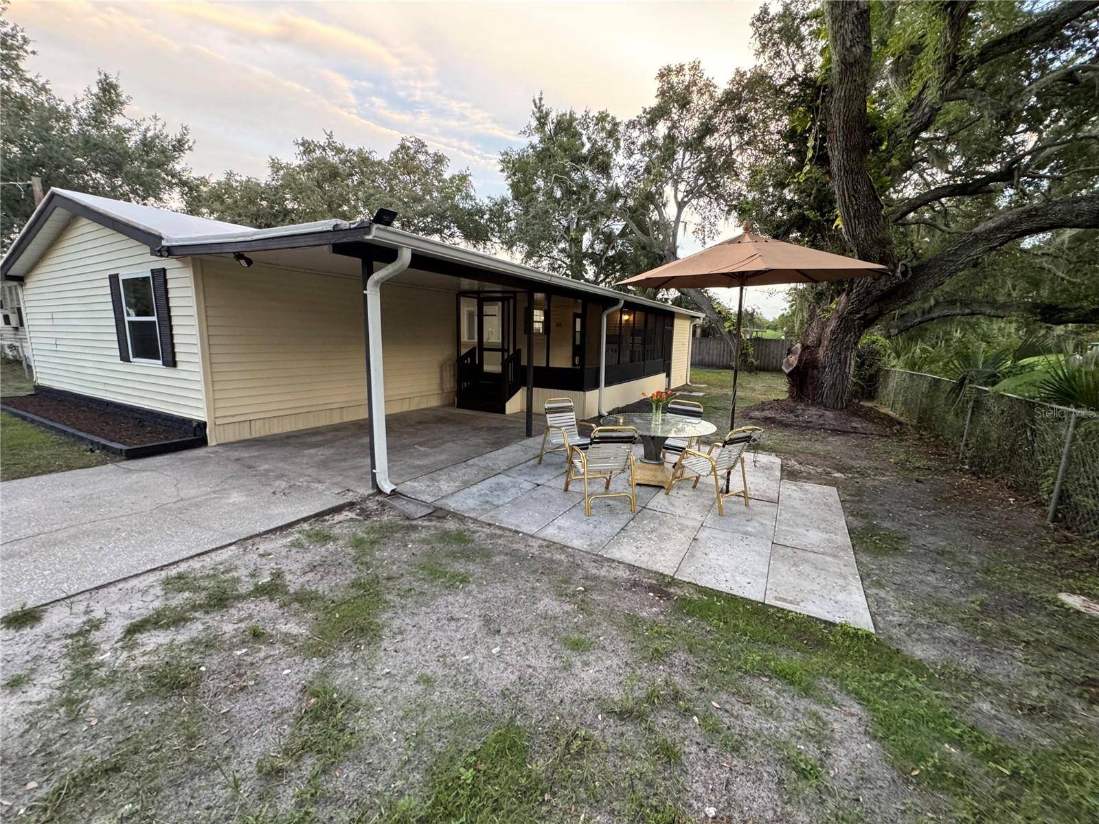 8801 MARC DAVID, Gibsonton, FL 33534
