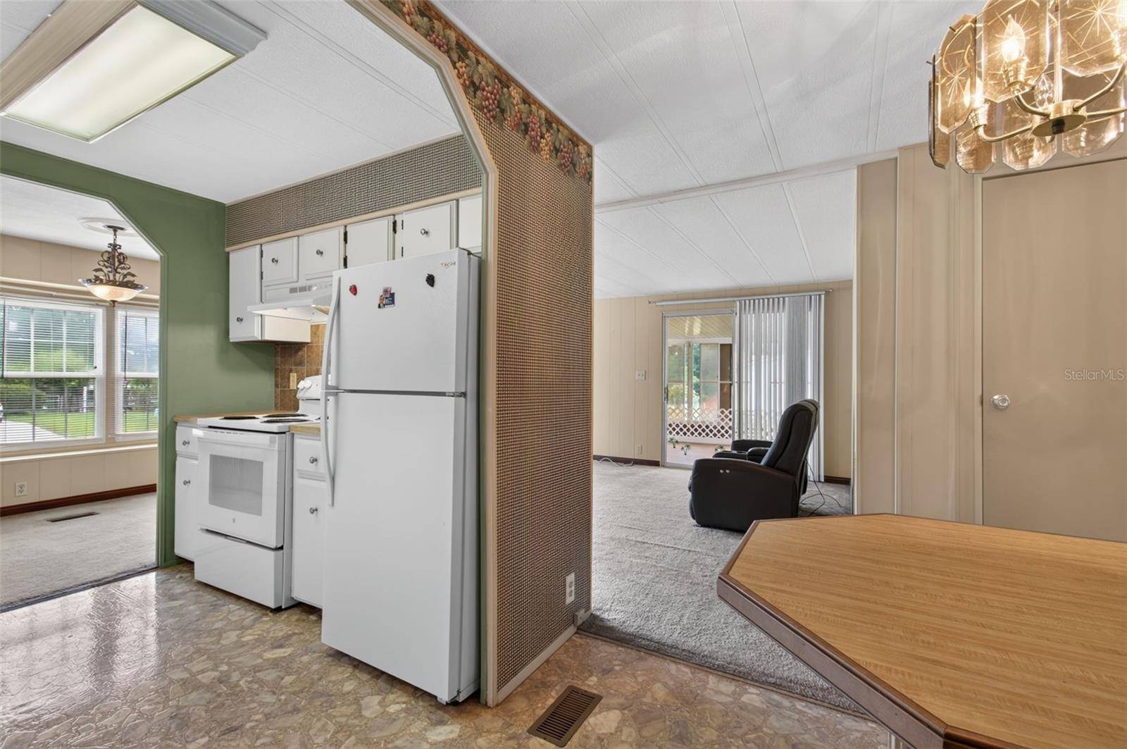 1674 NE 162ND ST, Citra, FL 32113