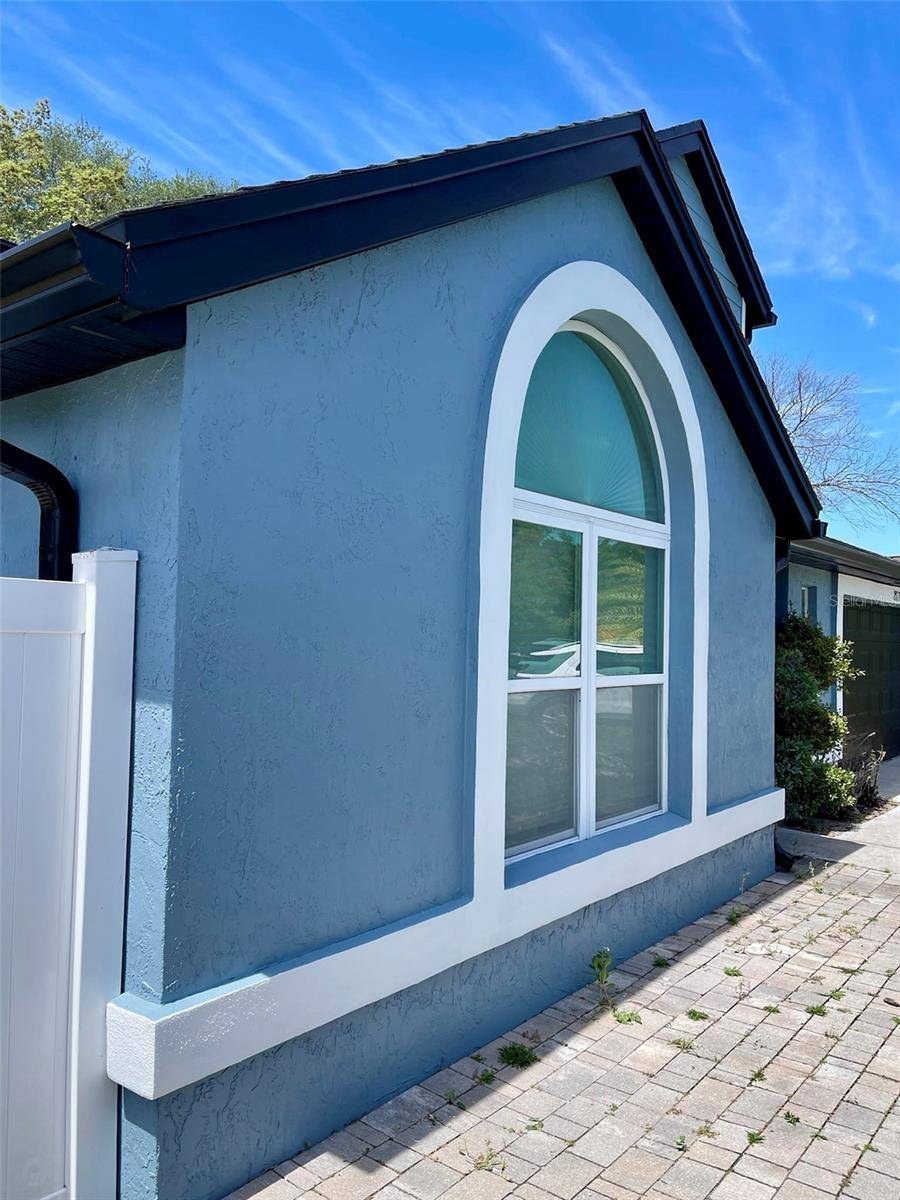 8070 VILLAGE GREEN RD, Orlando, FL 32818