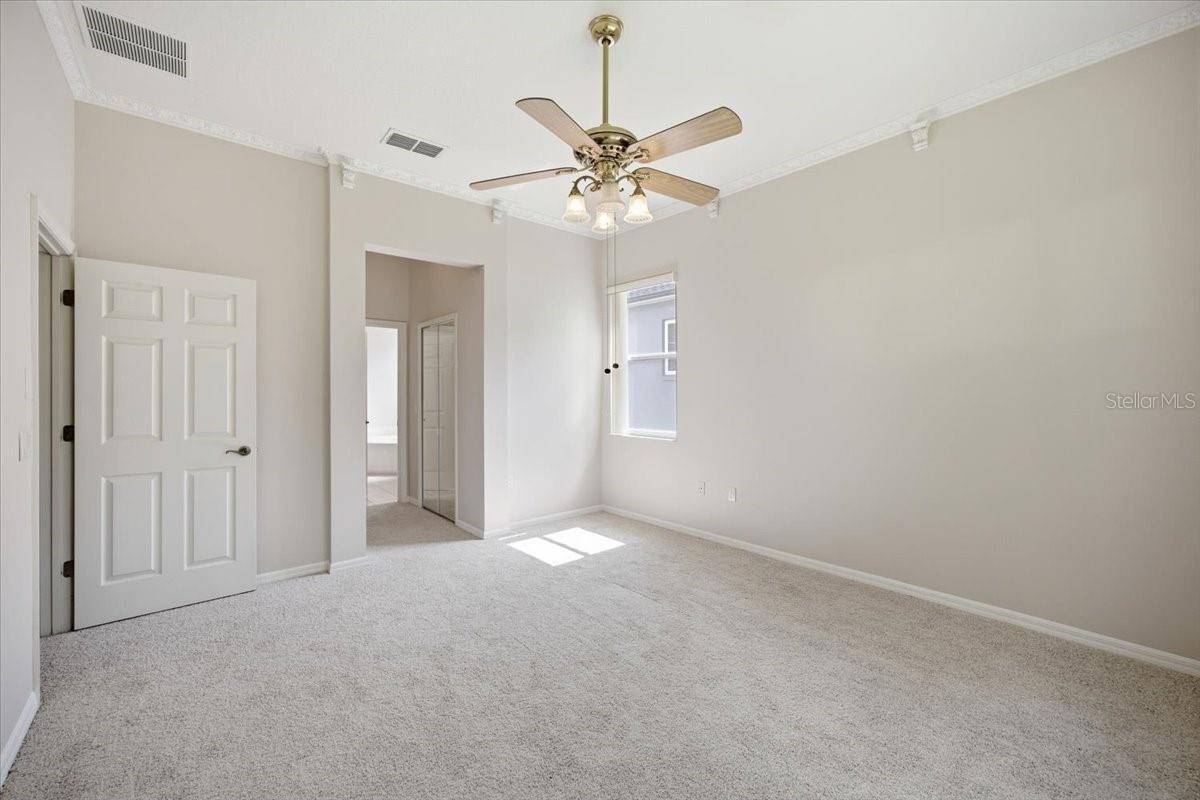 794 WOLF CREEK ST, Clermont, FL 34711