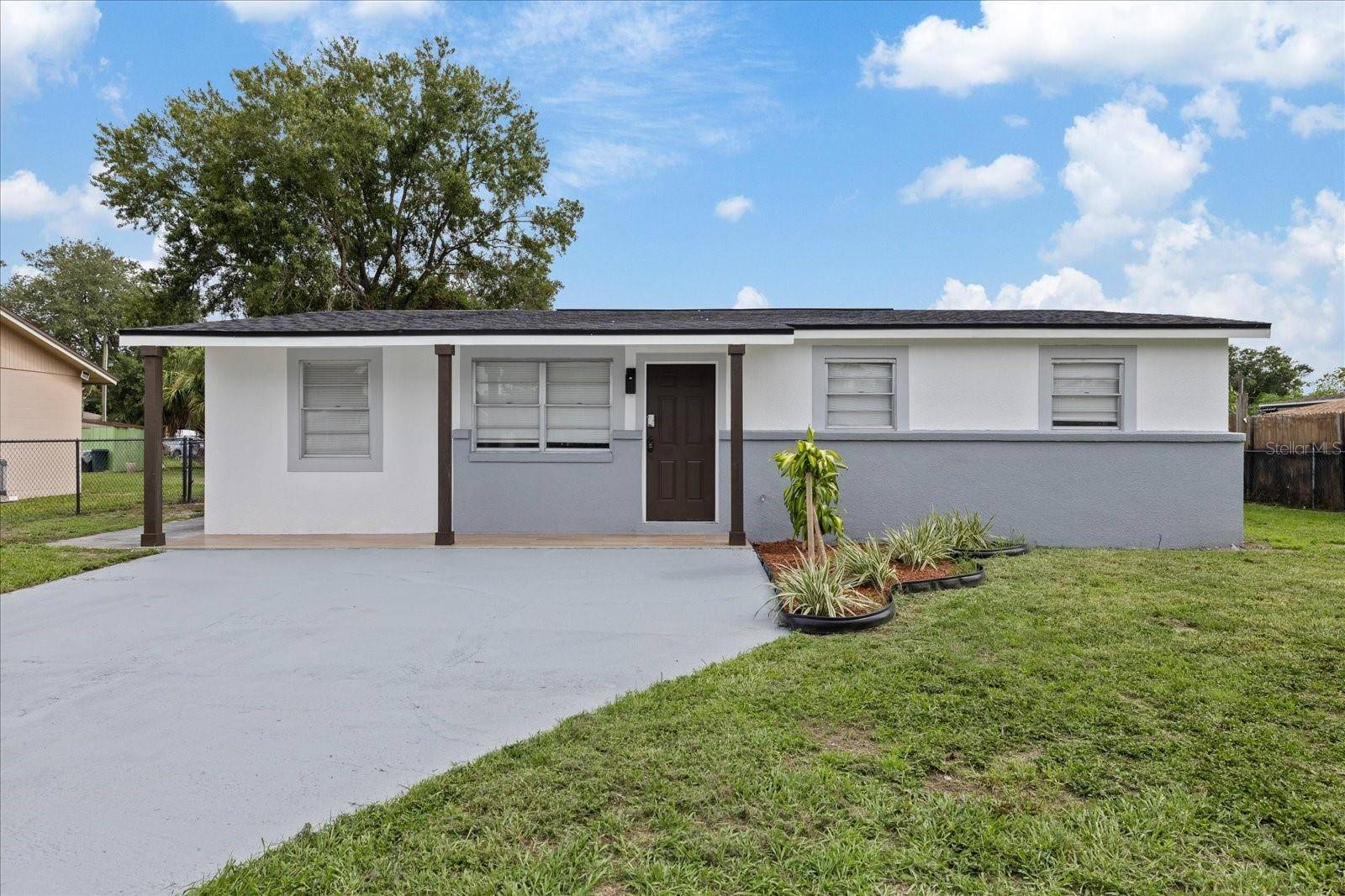 8303 BAHIA AVE, Tampa, FL 33619