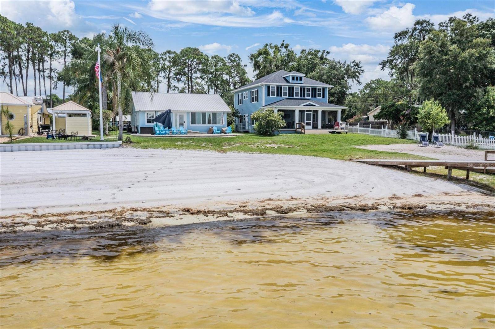13850 SE 124 ST, Ocklawaha, FL 32179