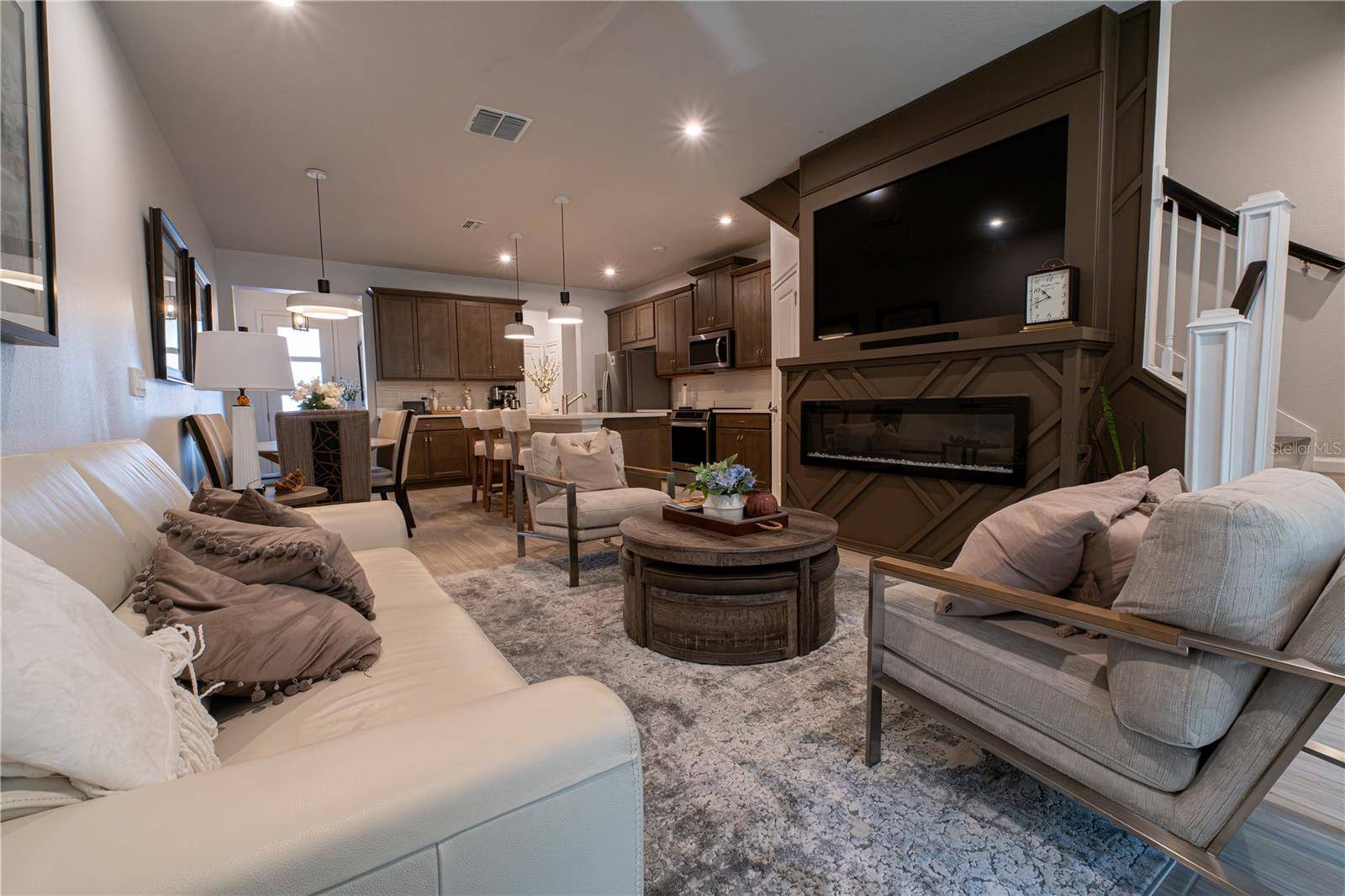 3216 MOONLIT LILY PL, Brandon, FL 33511