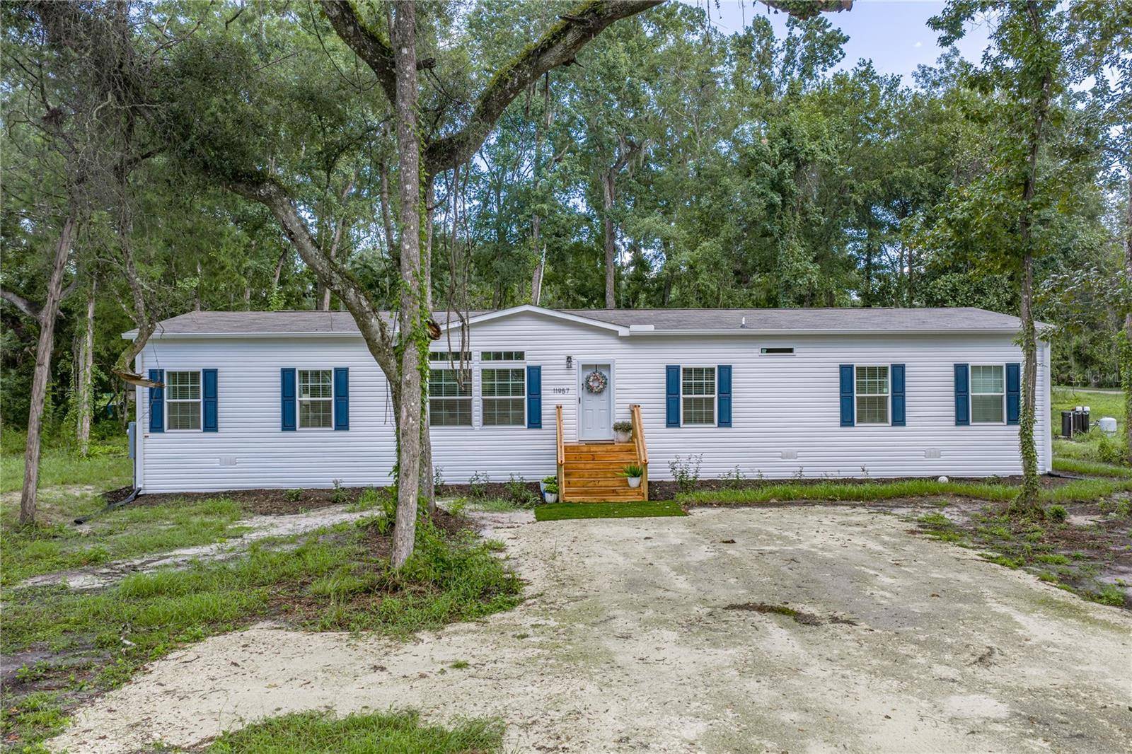 11957 SW 35TH ST, Webster, FL 33597