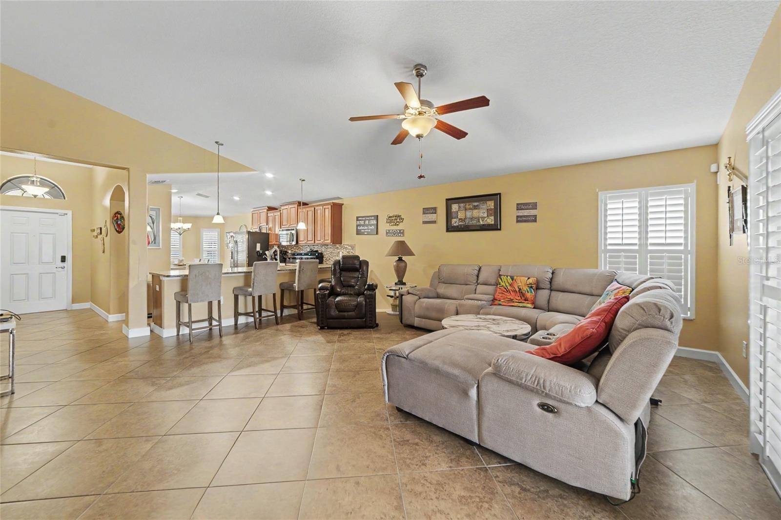 14219 STOCKWELL LN, Ruskin, FL 33573