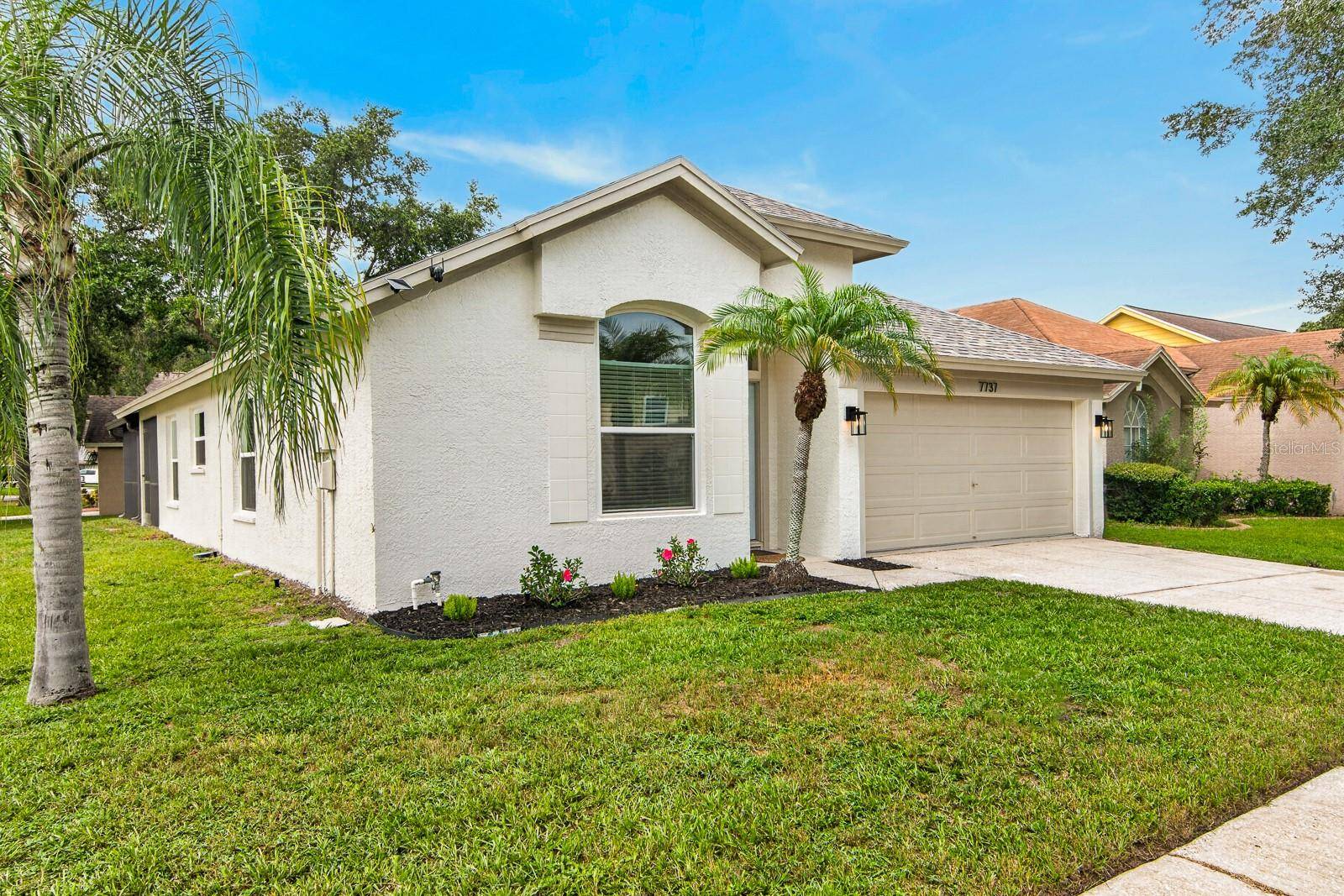 7737 MARBELLA CREEK AVE, Tampa, FL 33615