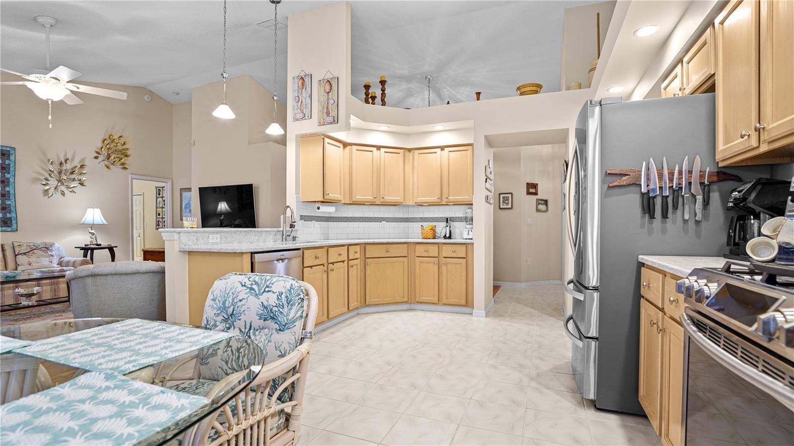 9221 HALBERG DR, Hudson, FL 34669