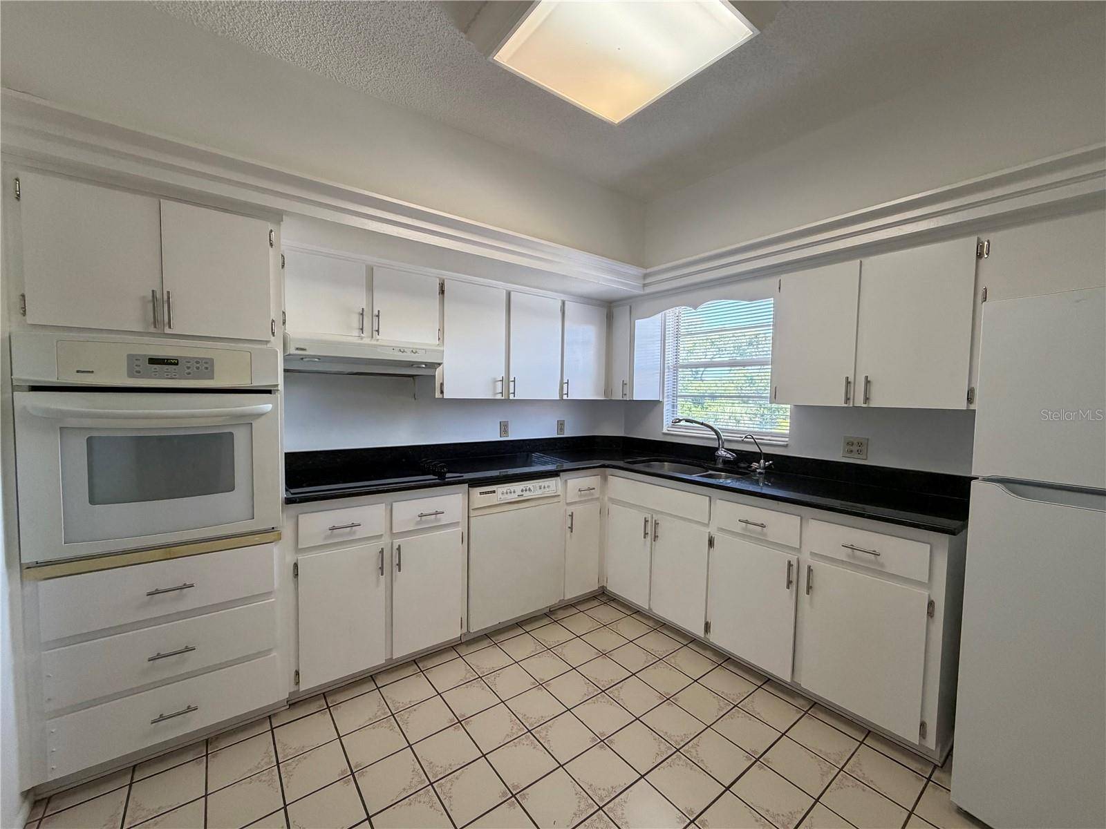 2383 NETHERLANDS DR #57, Clearwater, FL 33763