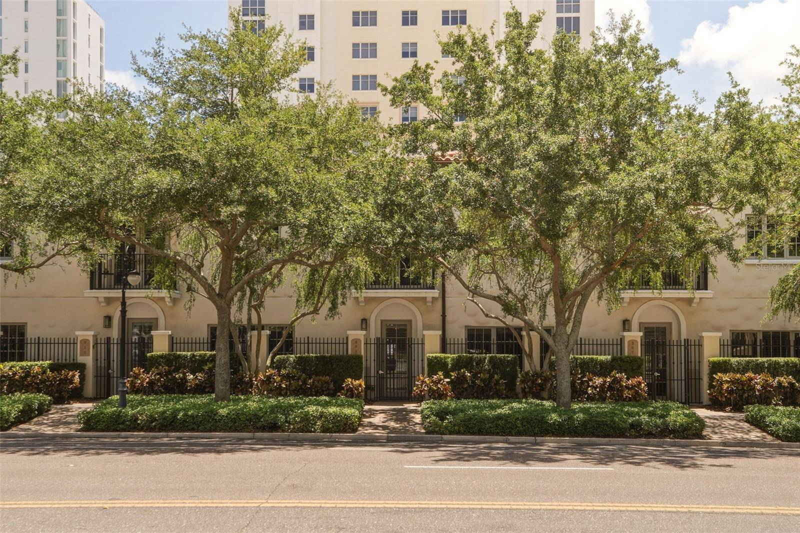 300 BEACH DR NE #309, St Petersburg, FL 33701