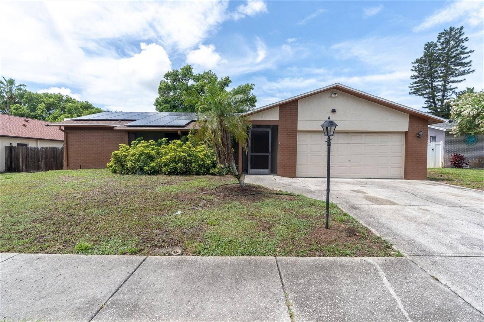 914 HARBOR CIR, Palm Harbor, FL 34683