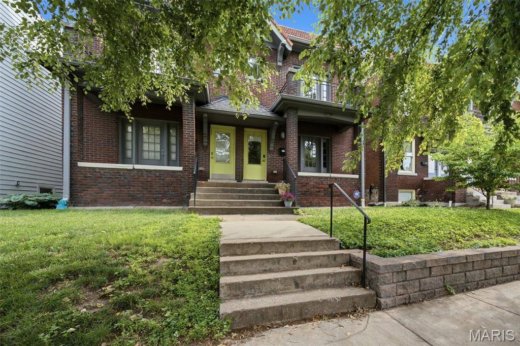 4238 McRee AVE, St Louis, MO 63110